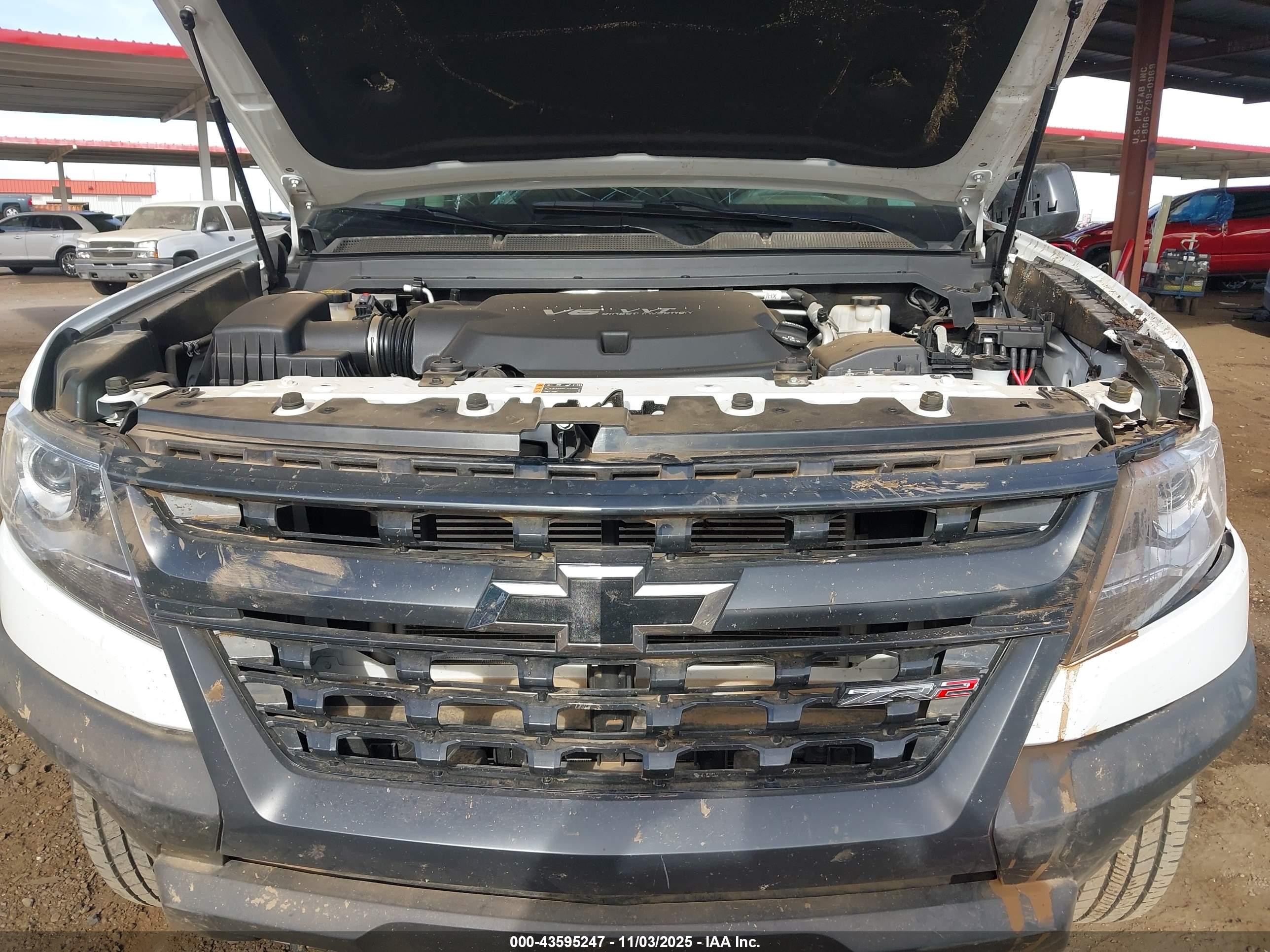 CHEVROLET COLORADO image 10