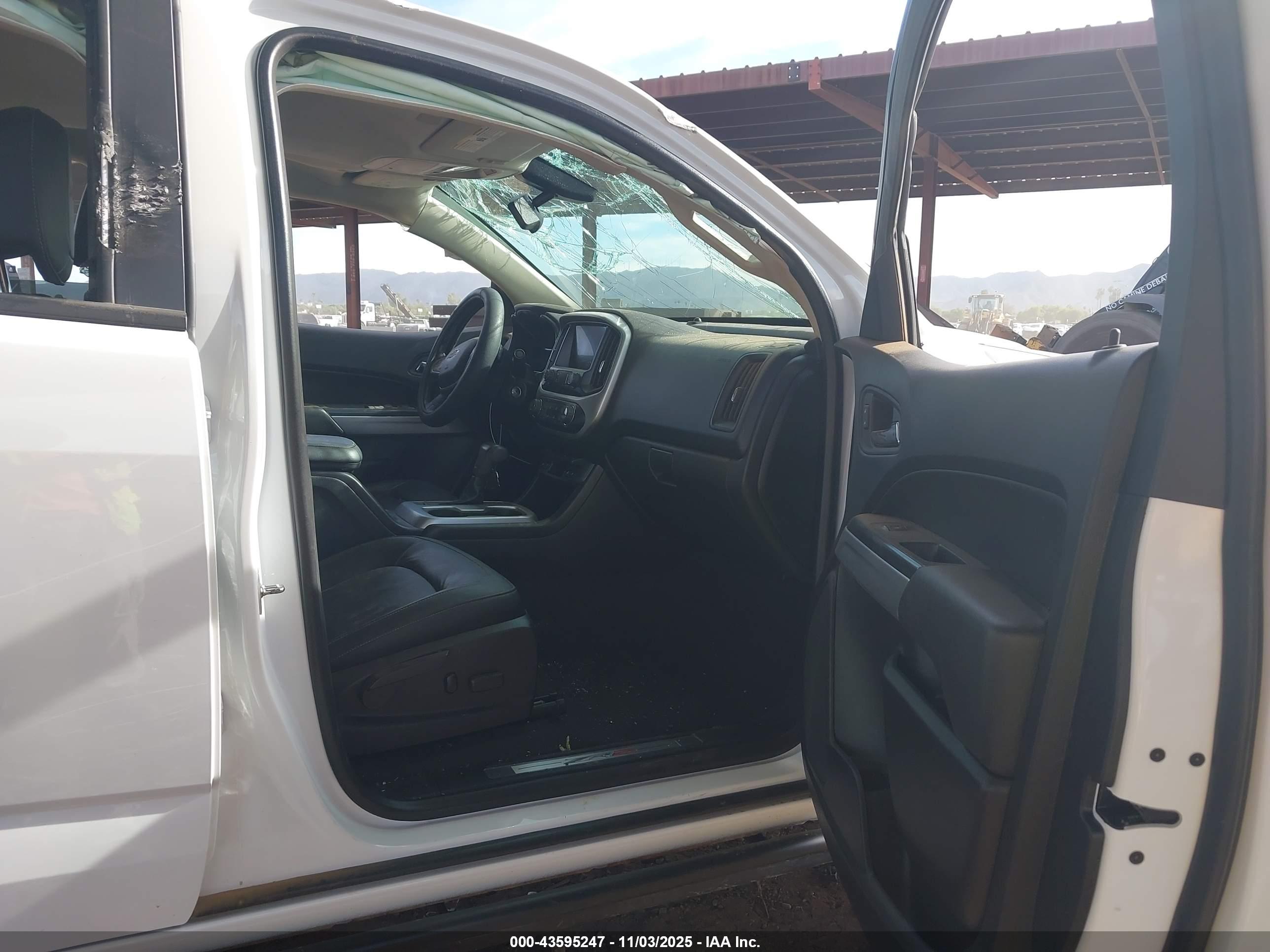 CHEVROLET COLORADO image 5