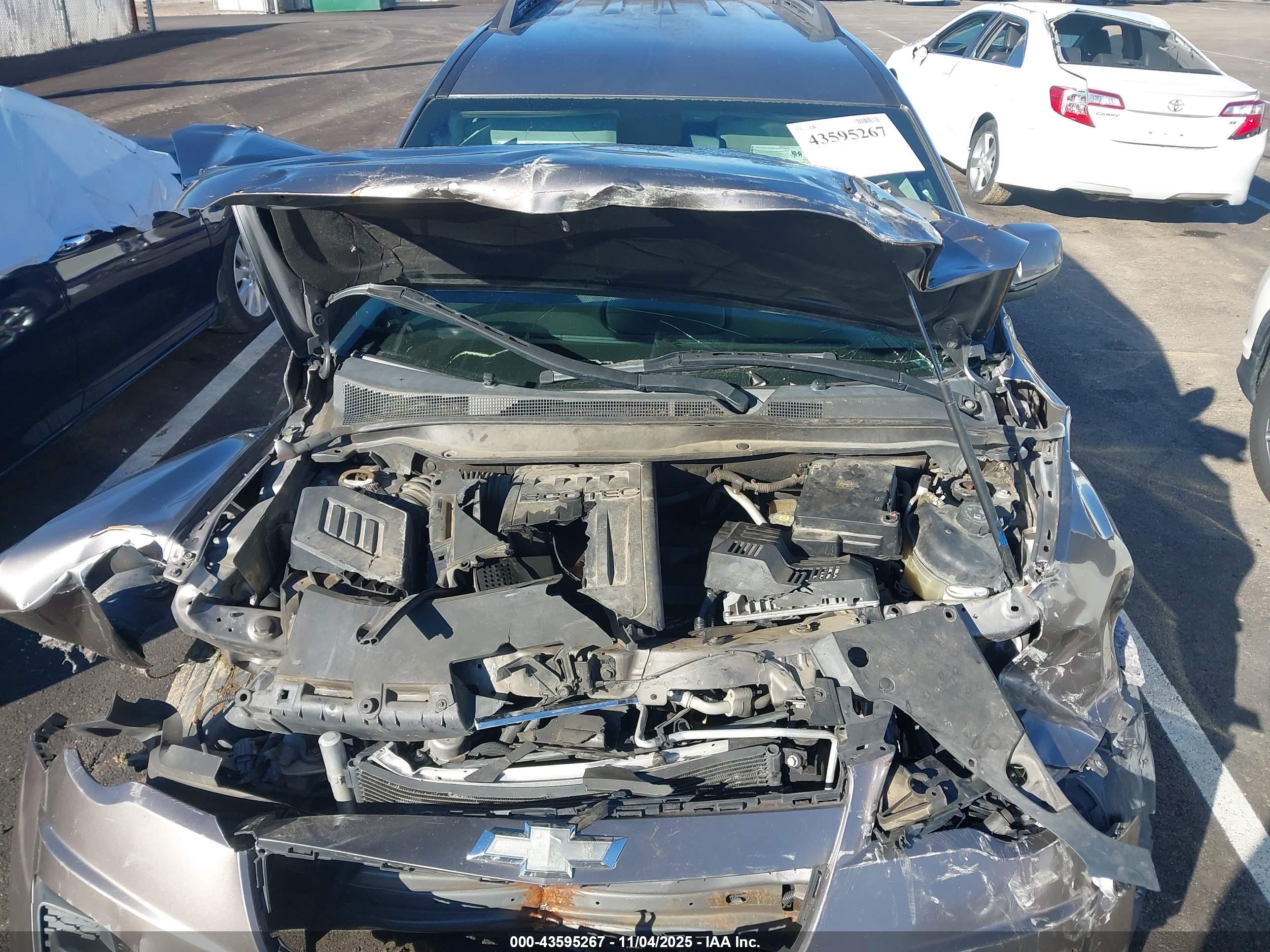 CHEVROLET EQUINOX image 10