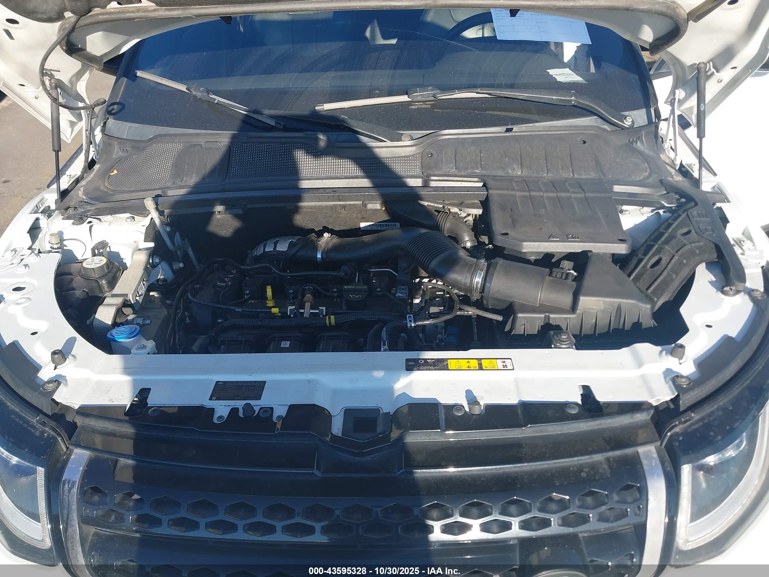 LAND ROVER image 10