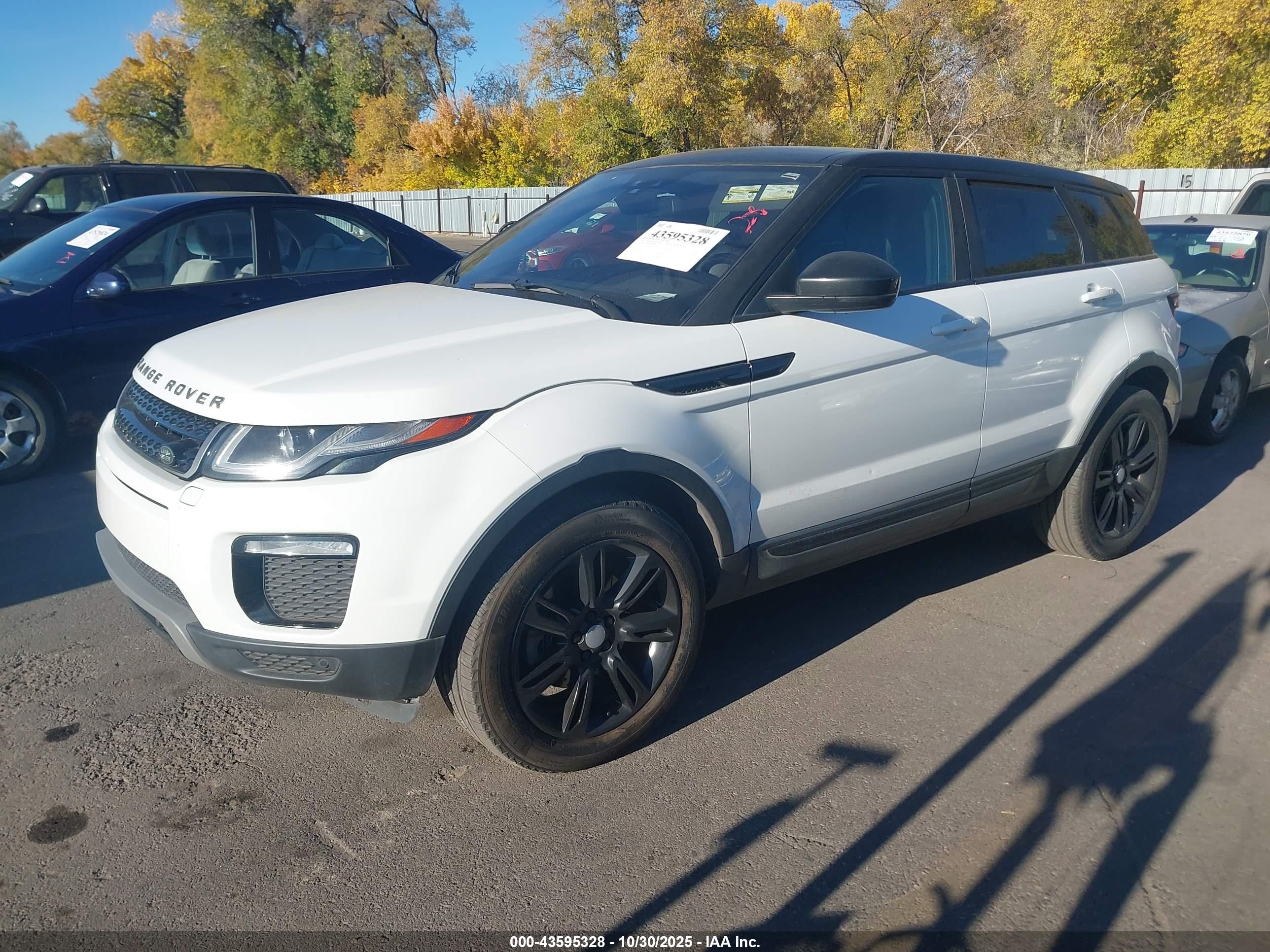 LAND ROVER image 2