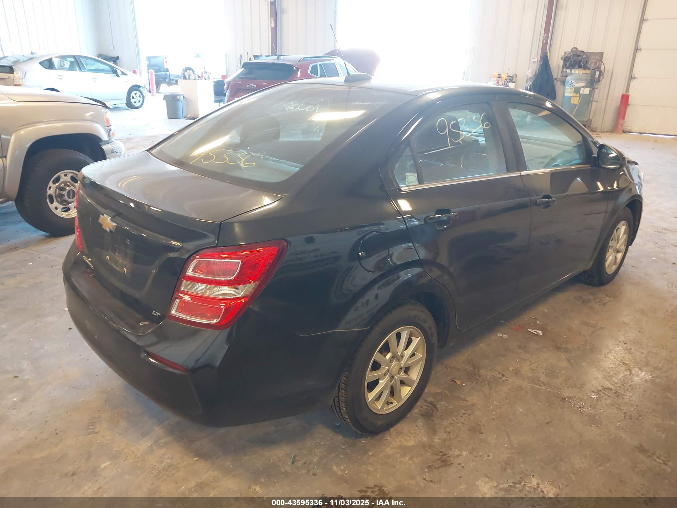 CHEVROLET SONIC image 4