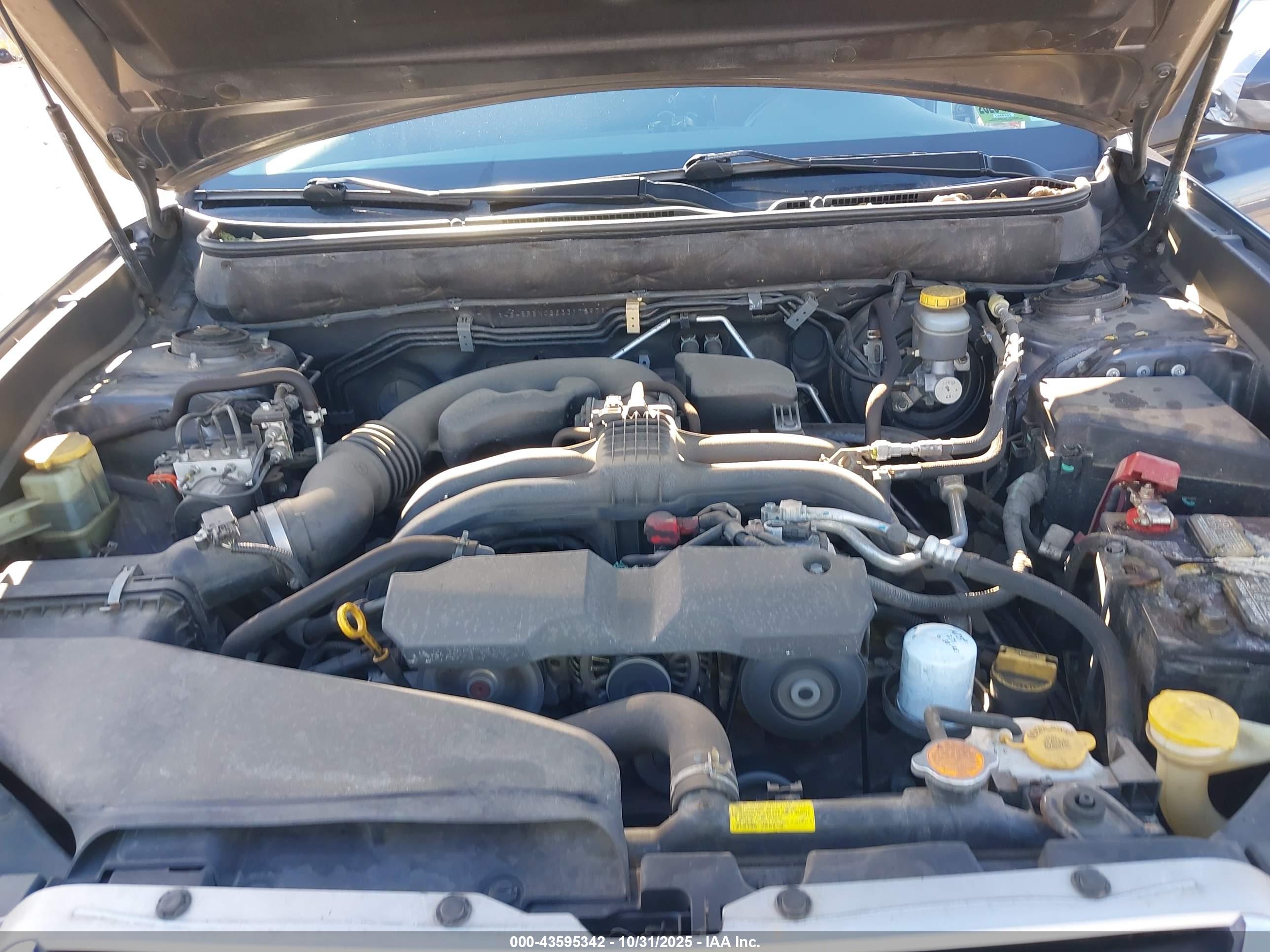 SUBARU OUTBACK image 10