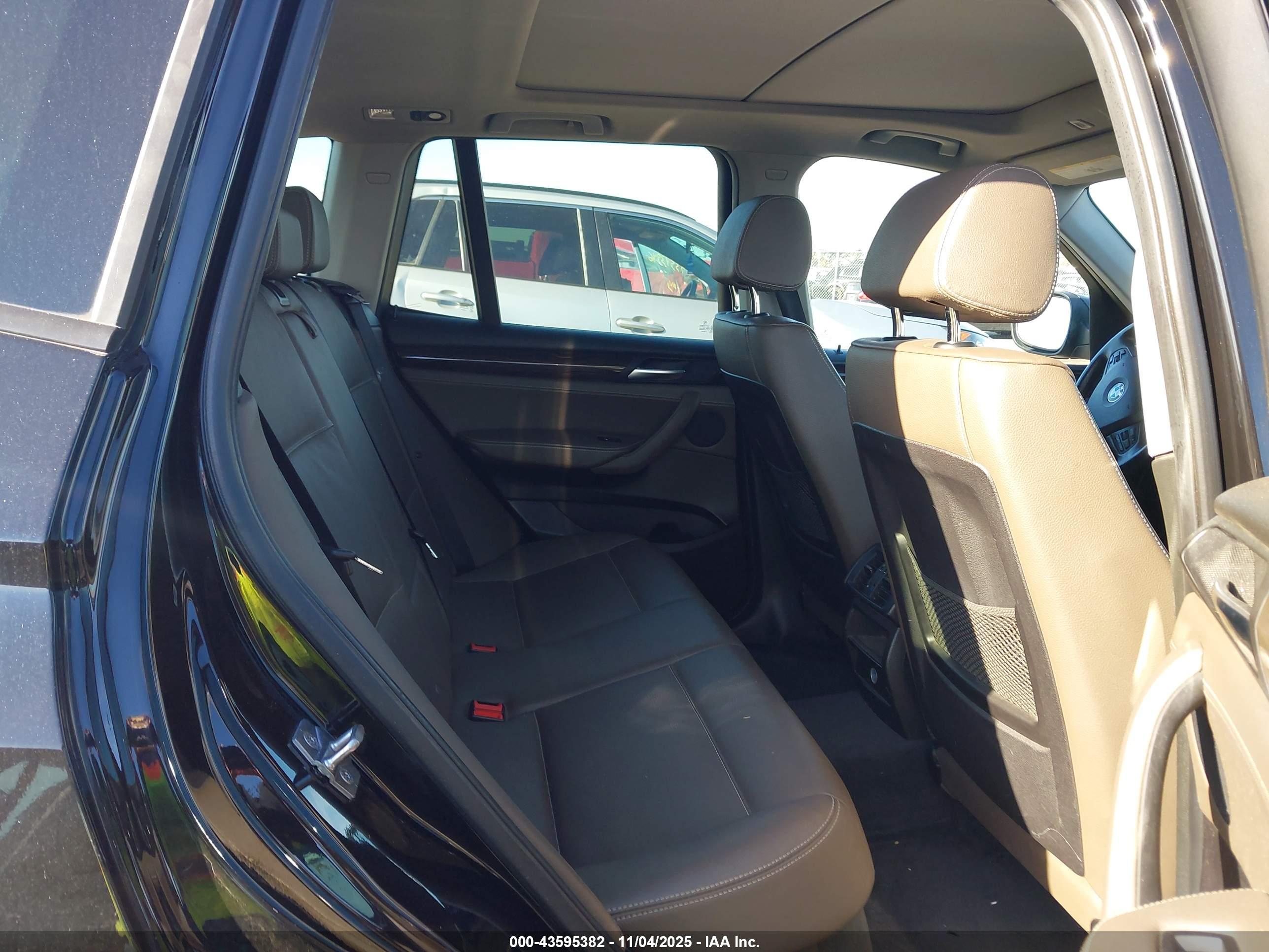 BMW X3 image 8