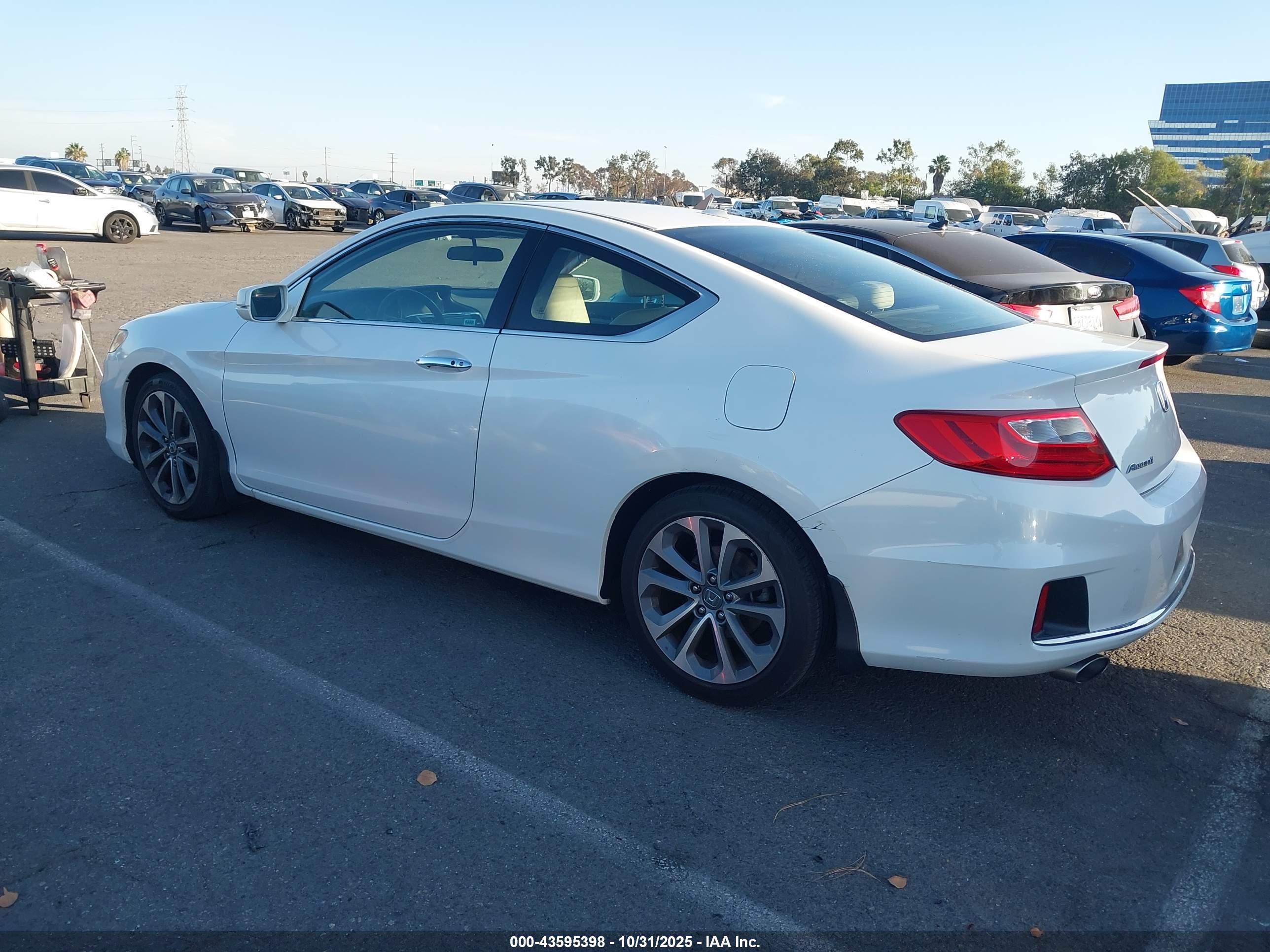 HONDA ACCORD image 3