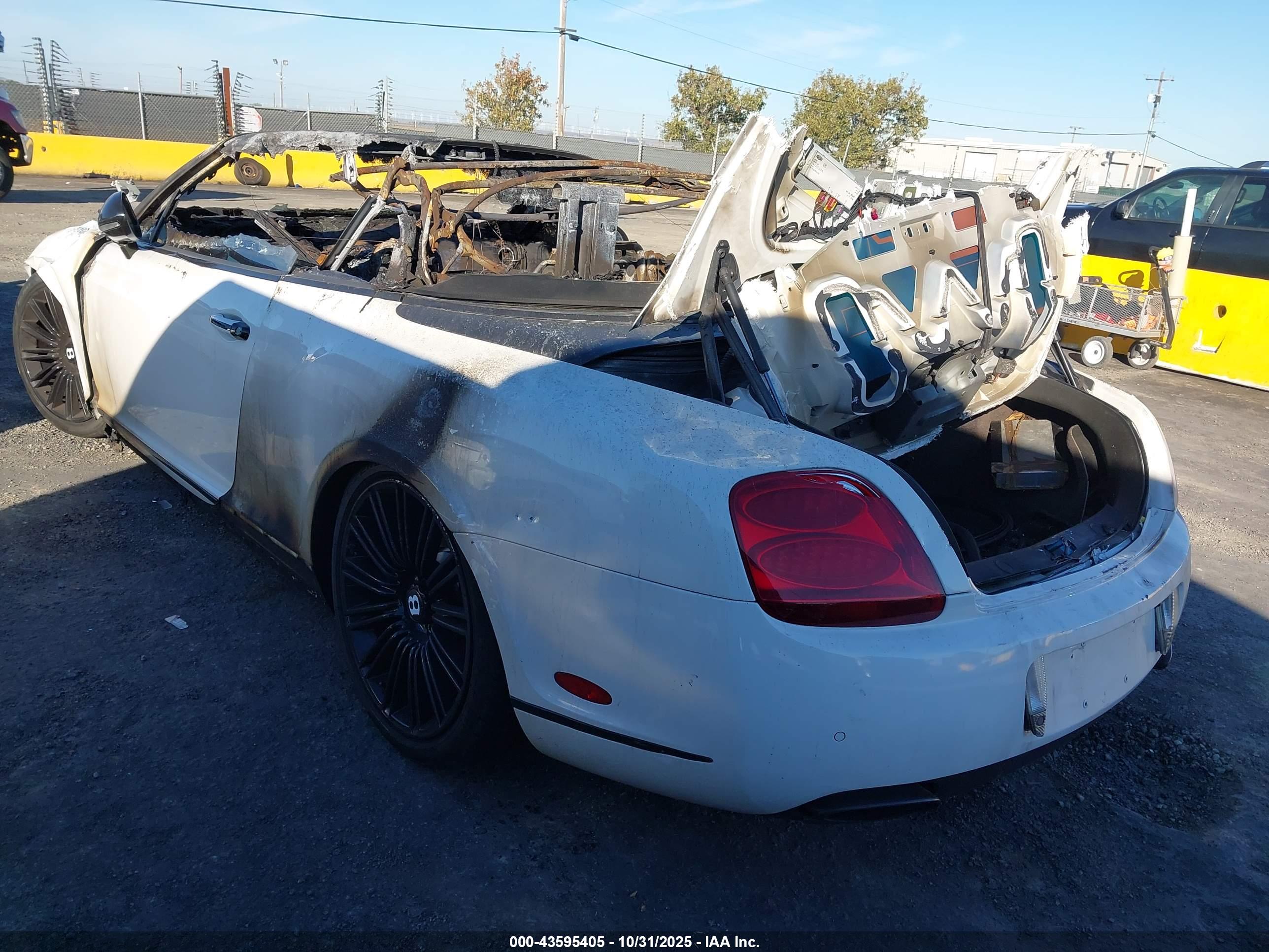 BENTLEY CONTINENTAL image 3