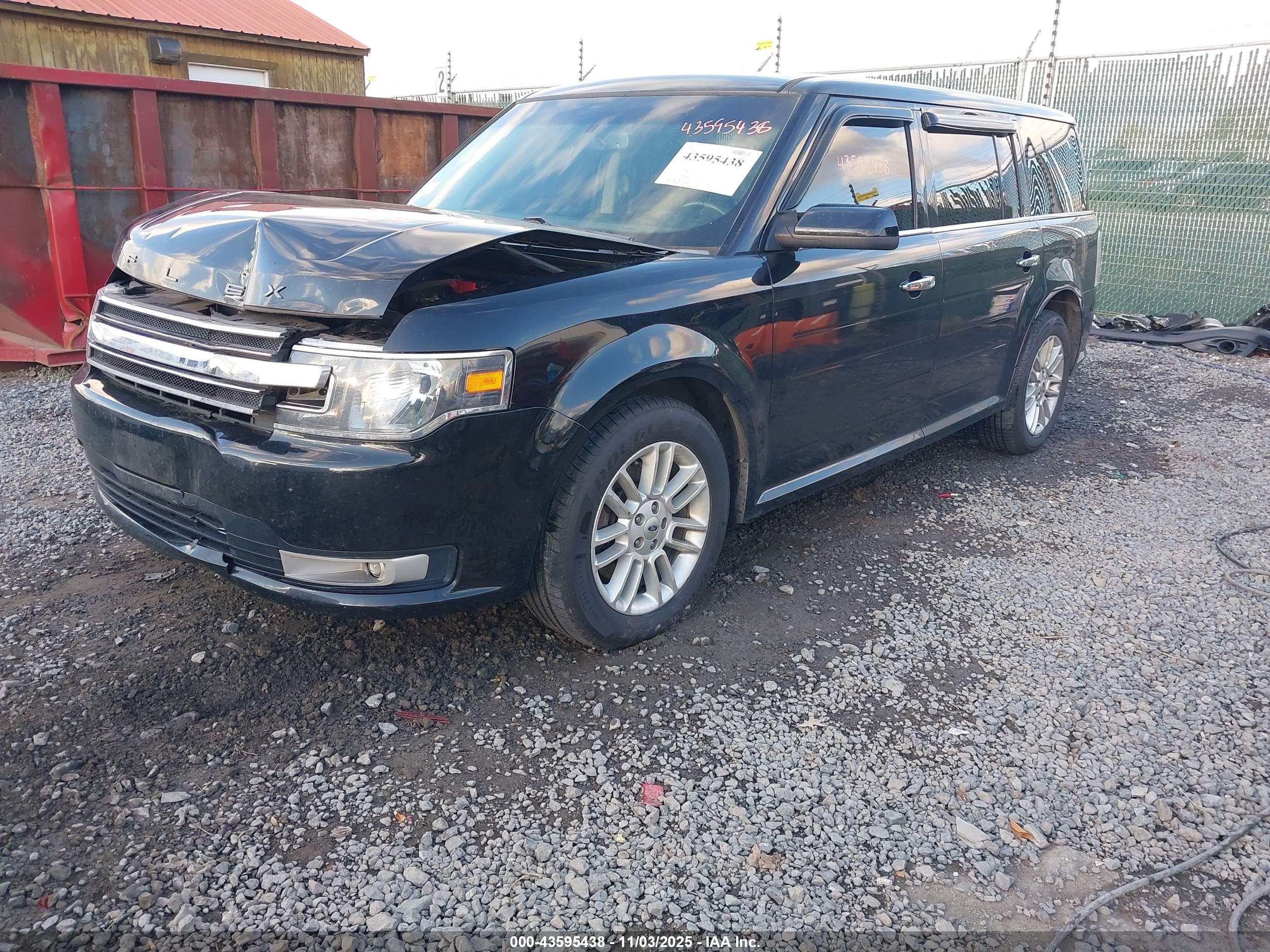 FORD FLEX image 2