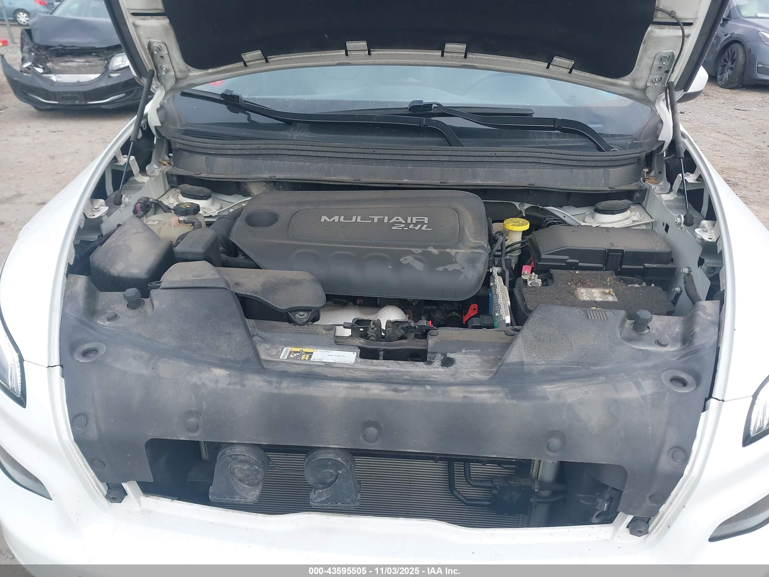 JEEP CHEROKEE image 10