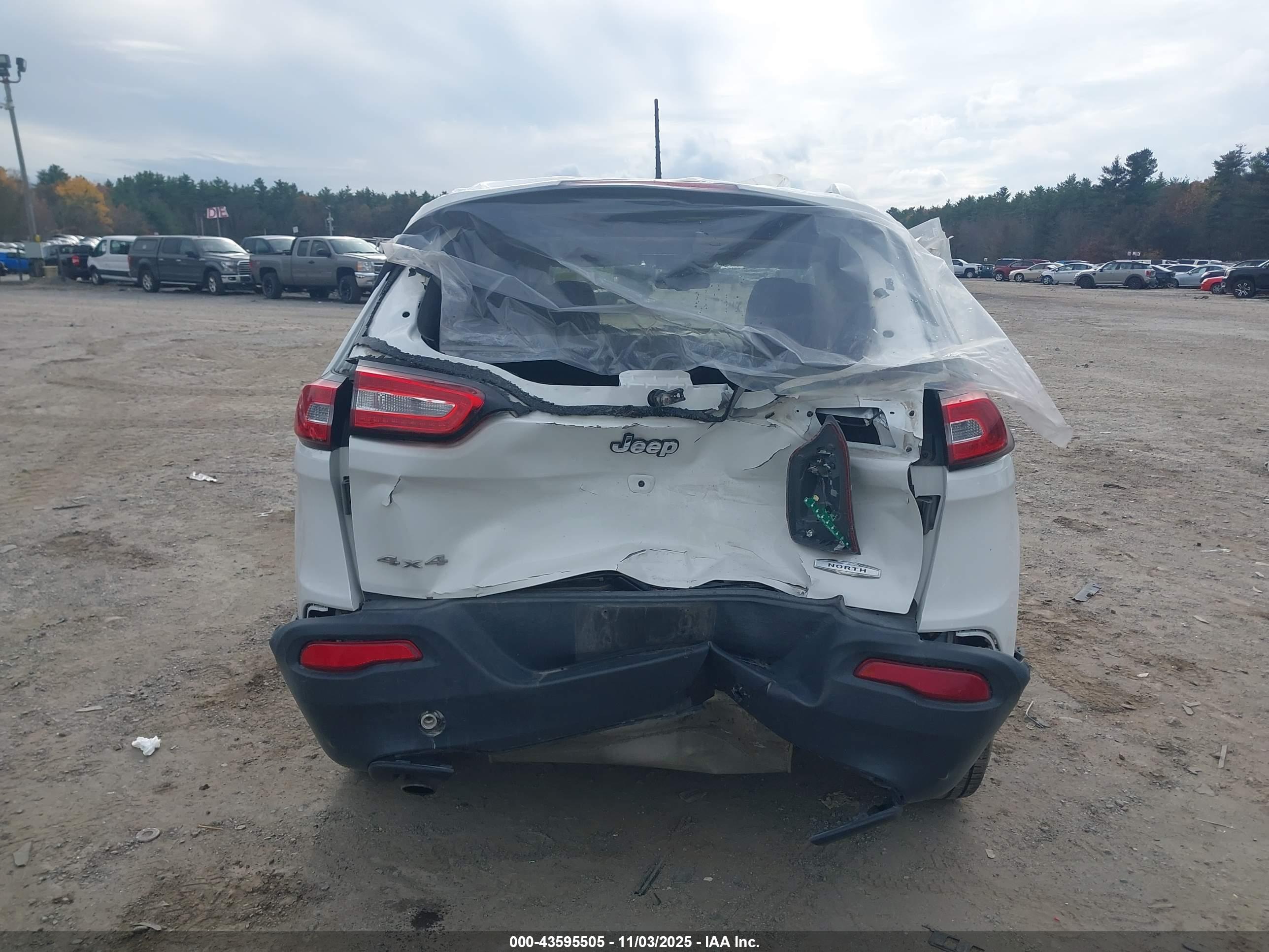 JEEP CHEROKEE image 6