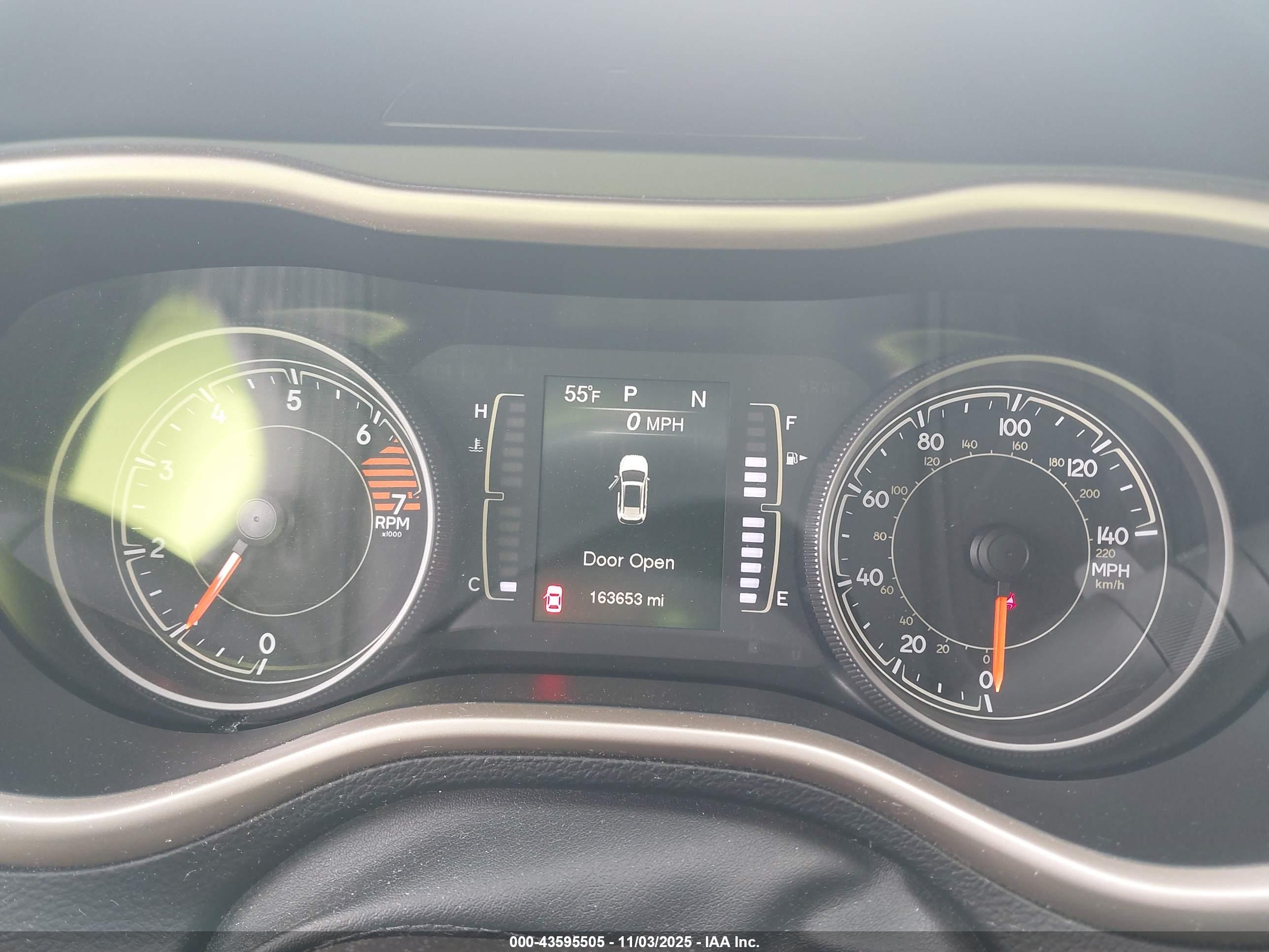 JEEP CHEROKEE image 7