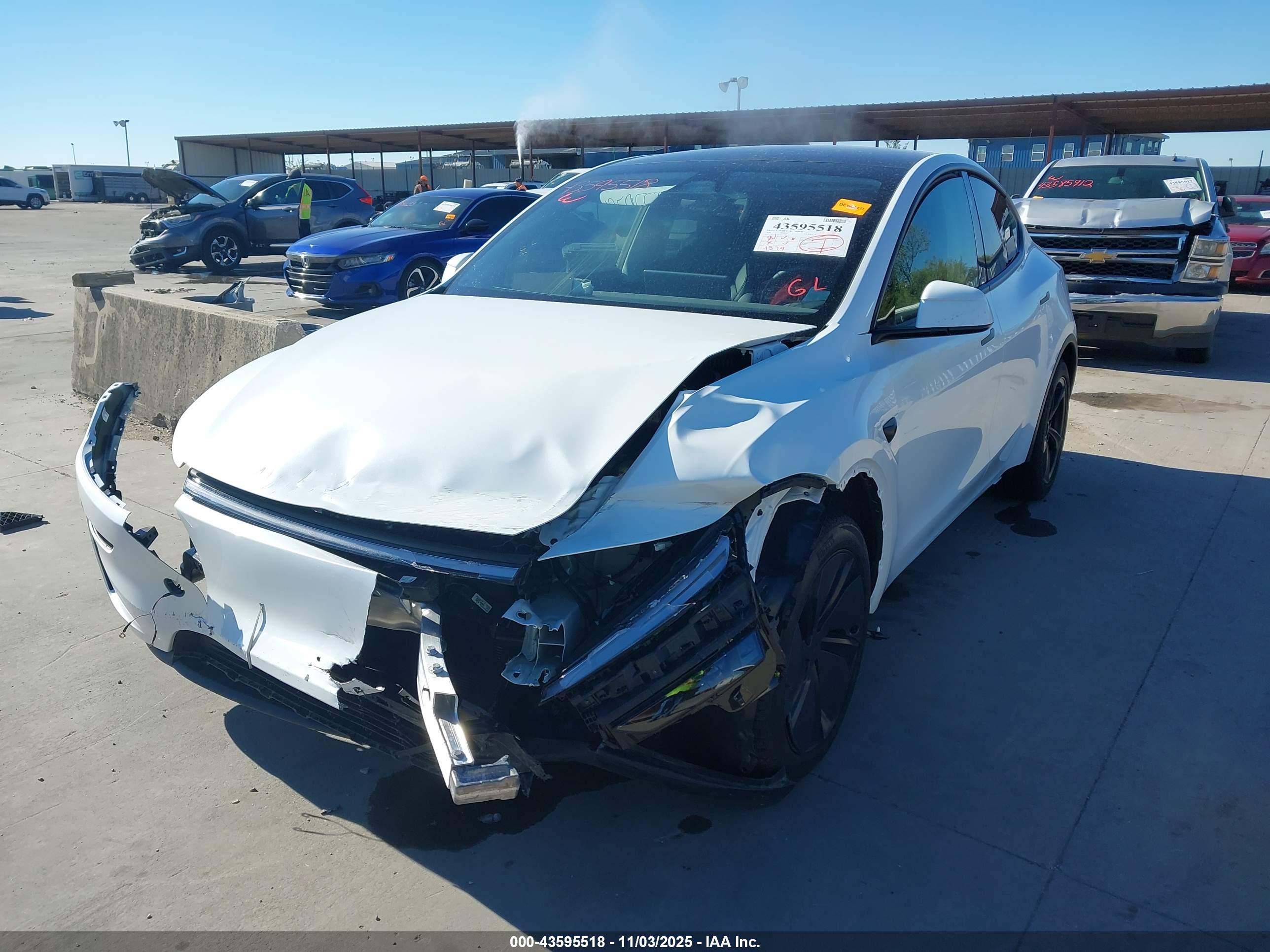 TESLA MODEL image 2