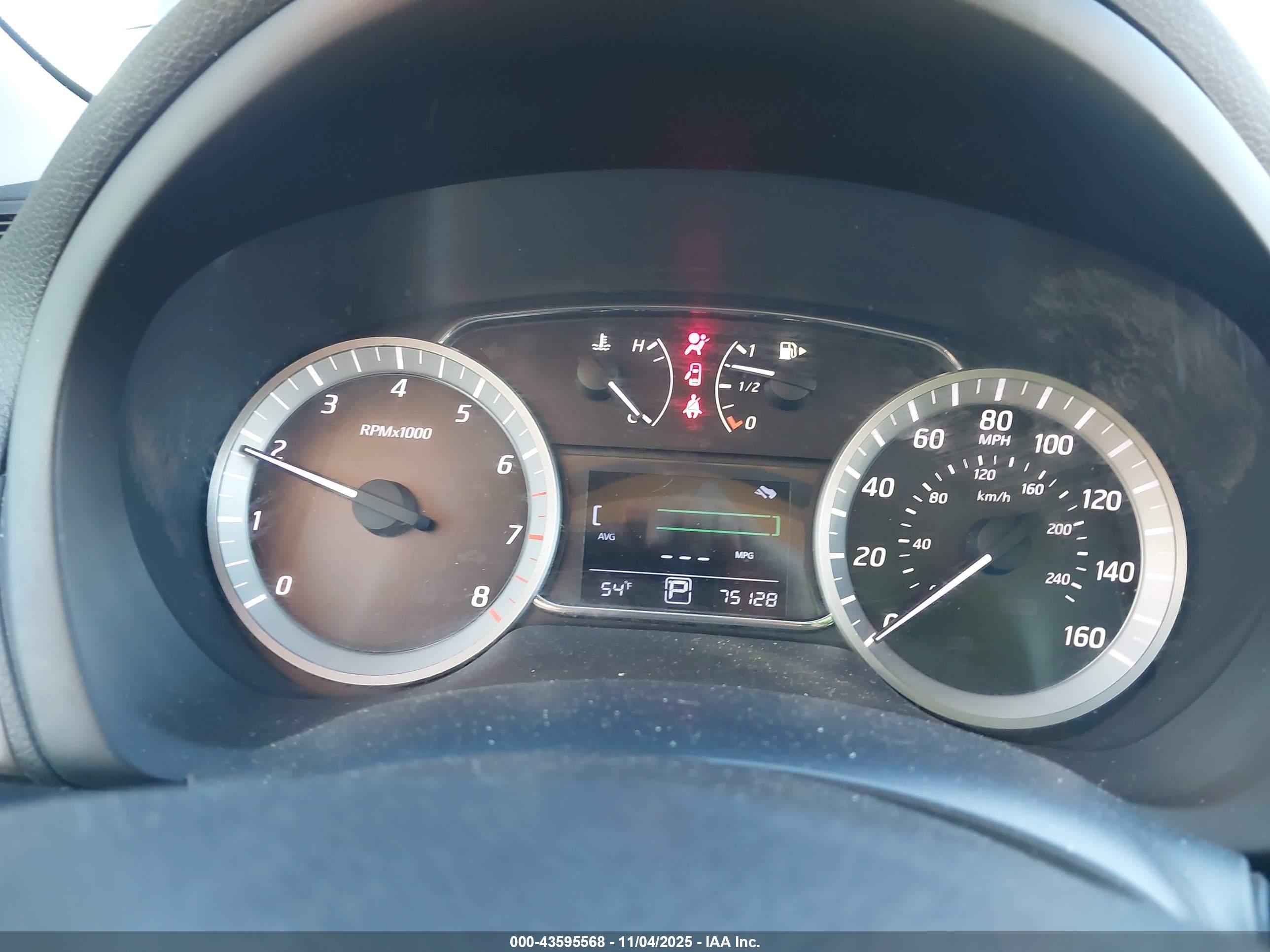 NISSAN SENTRA image 7