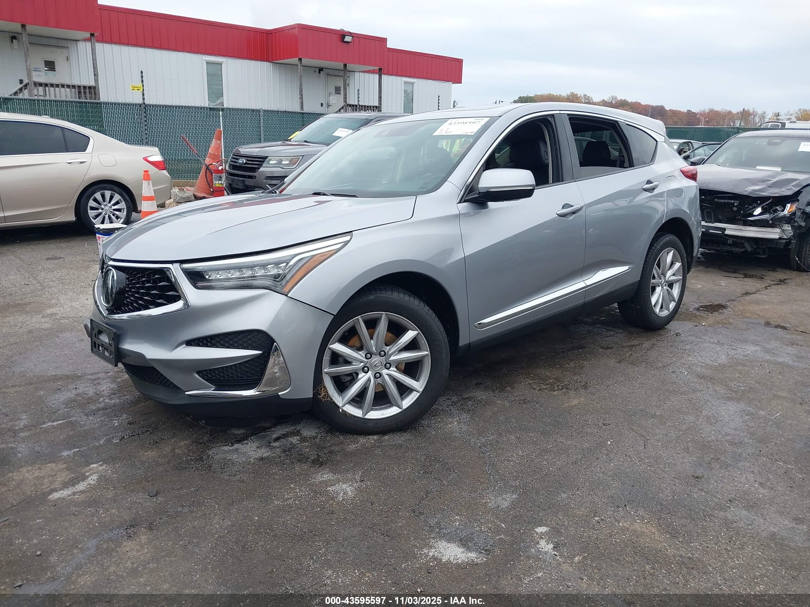 ACURA RDX image 2