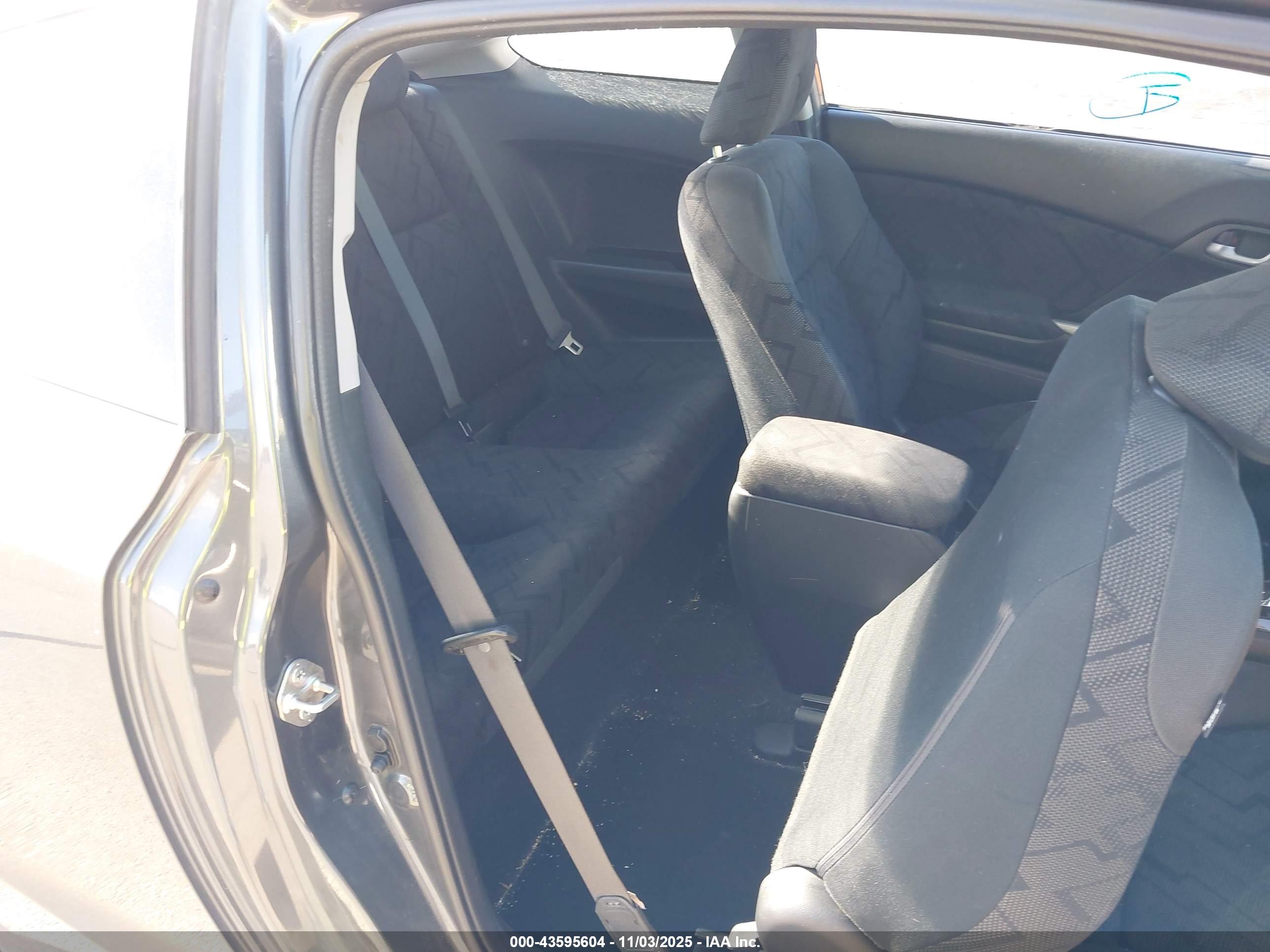HONDA CIVIC image 8
