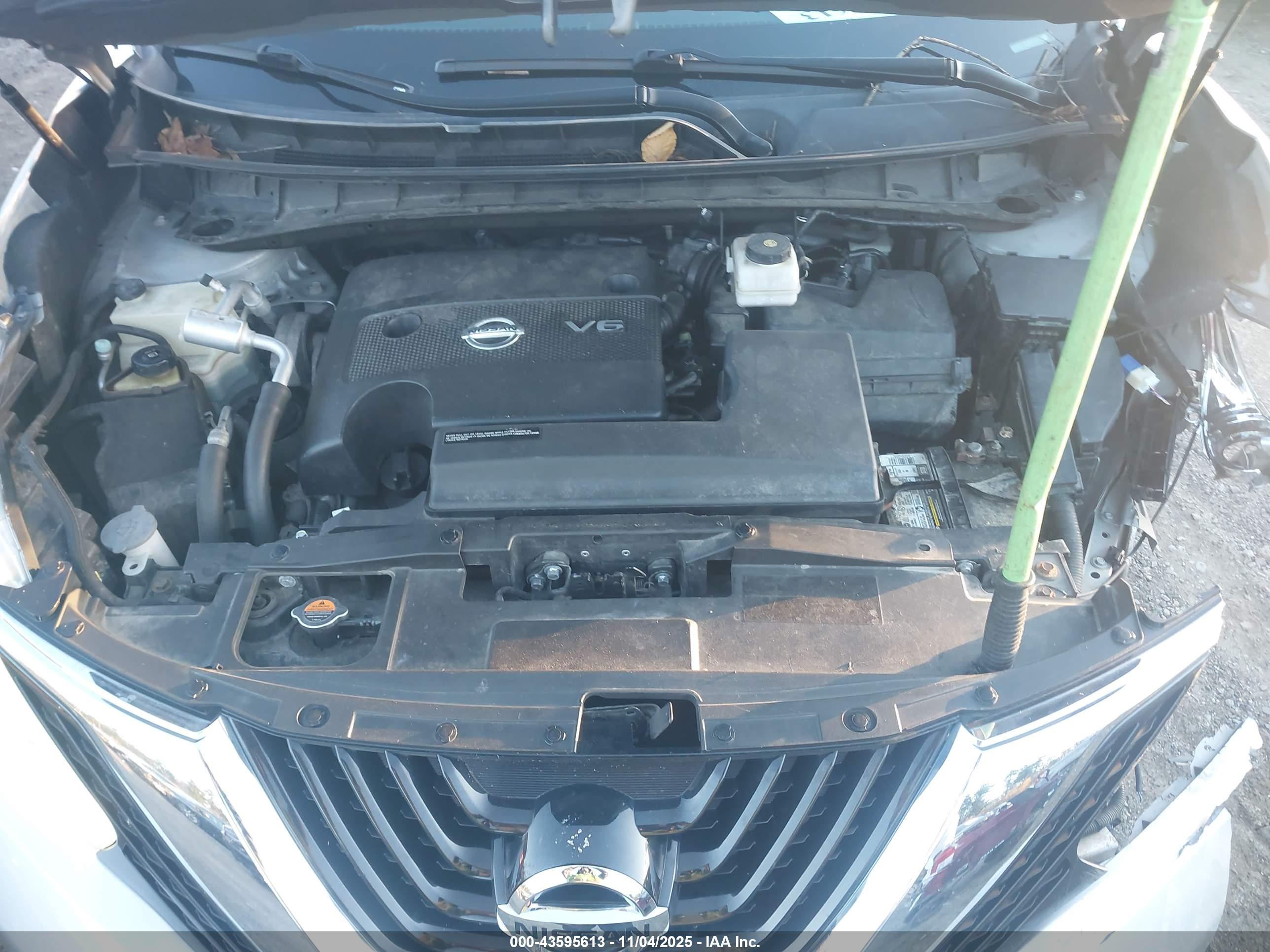 NISSAN MURANO image 10