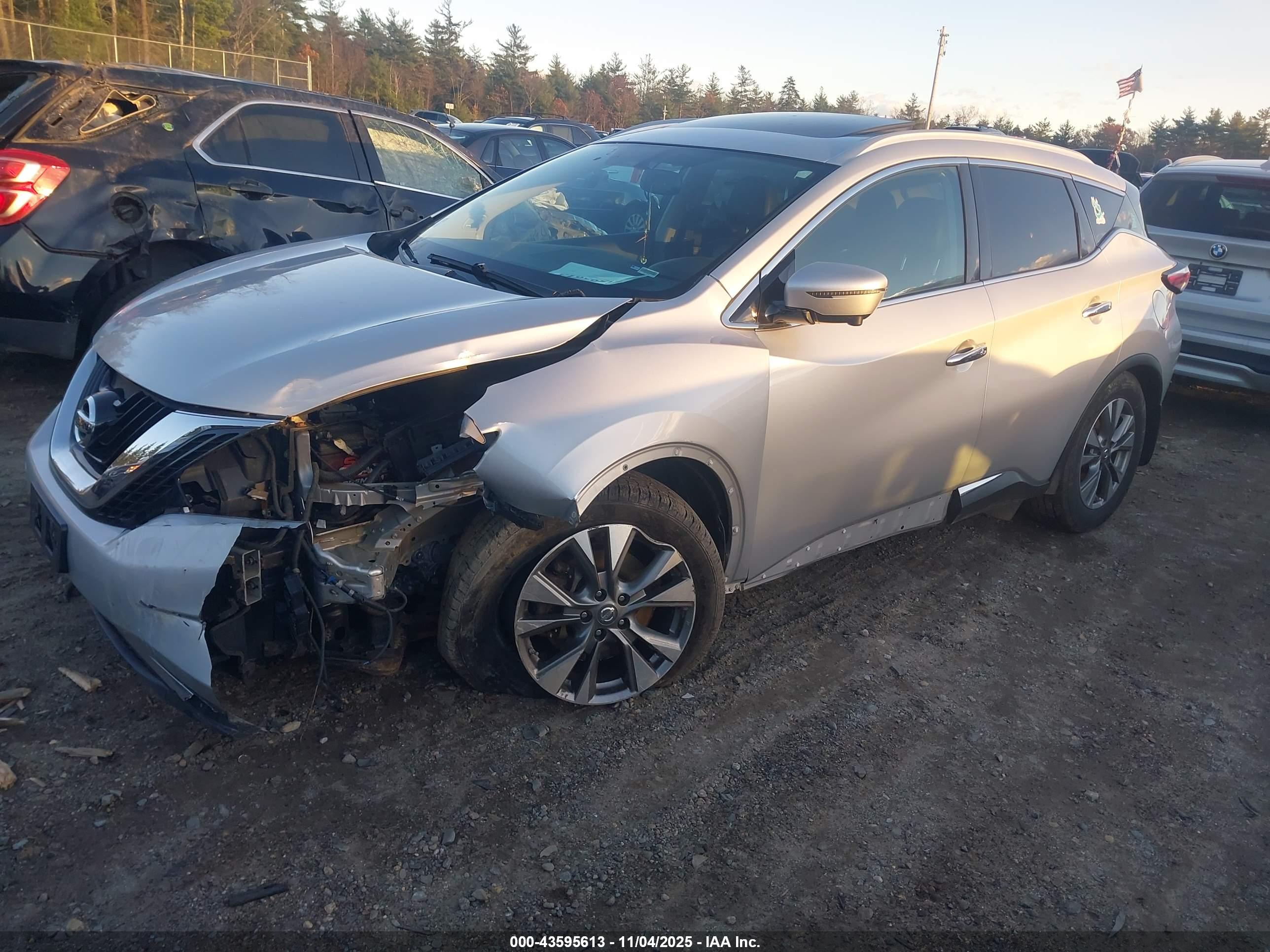 NISSAN MURANO image 2