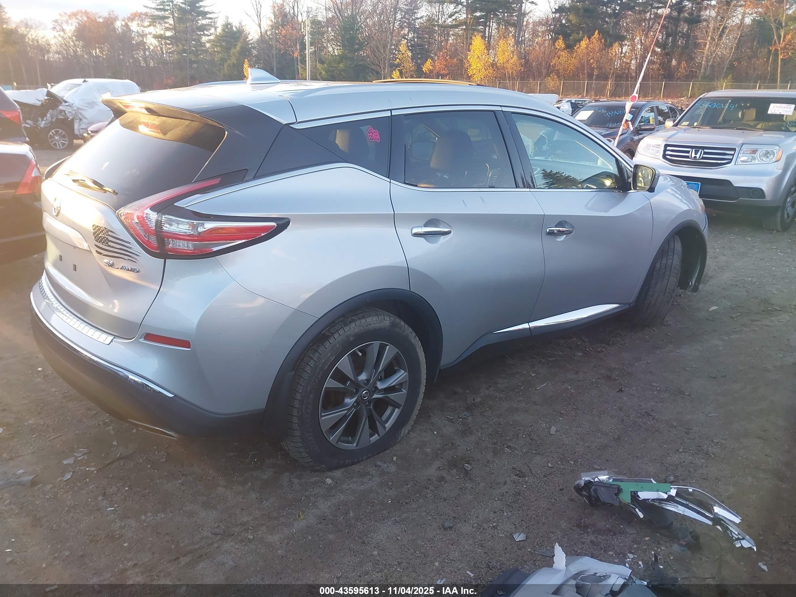 NISSAN MURANO image 4