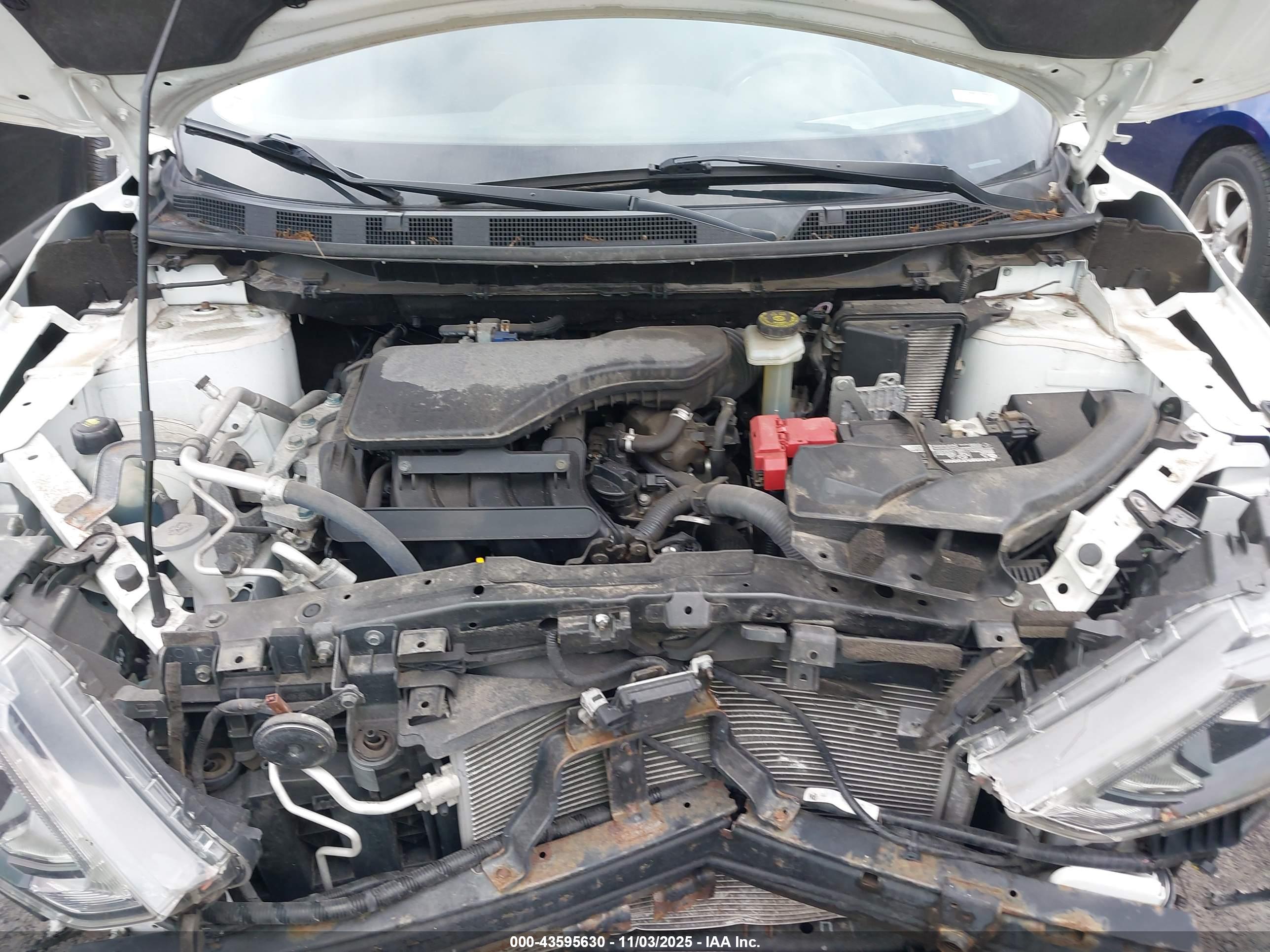 NISSAN ROGUE image 10
