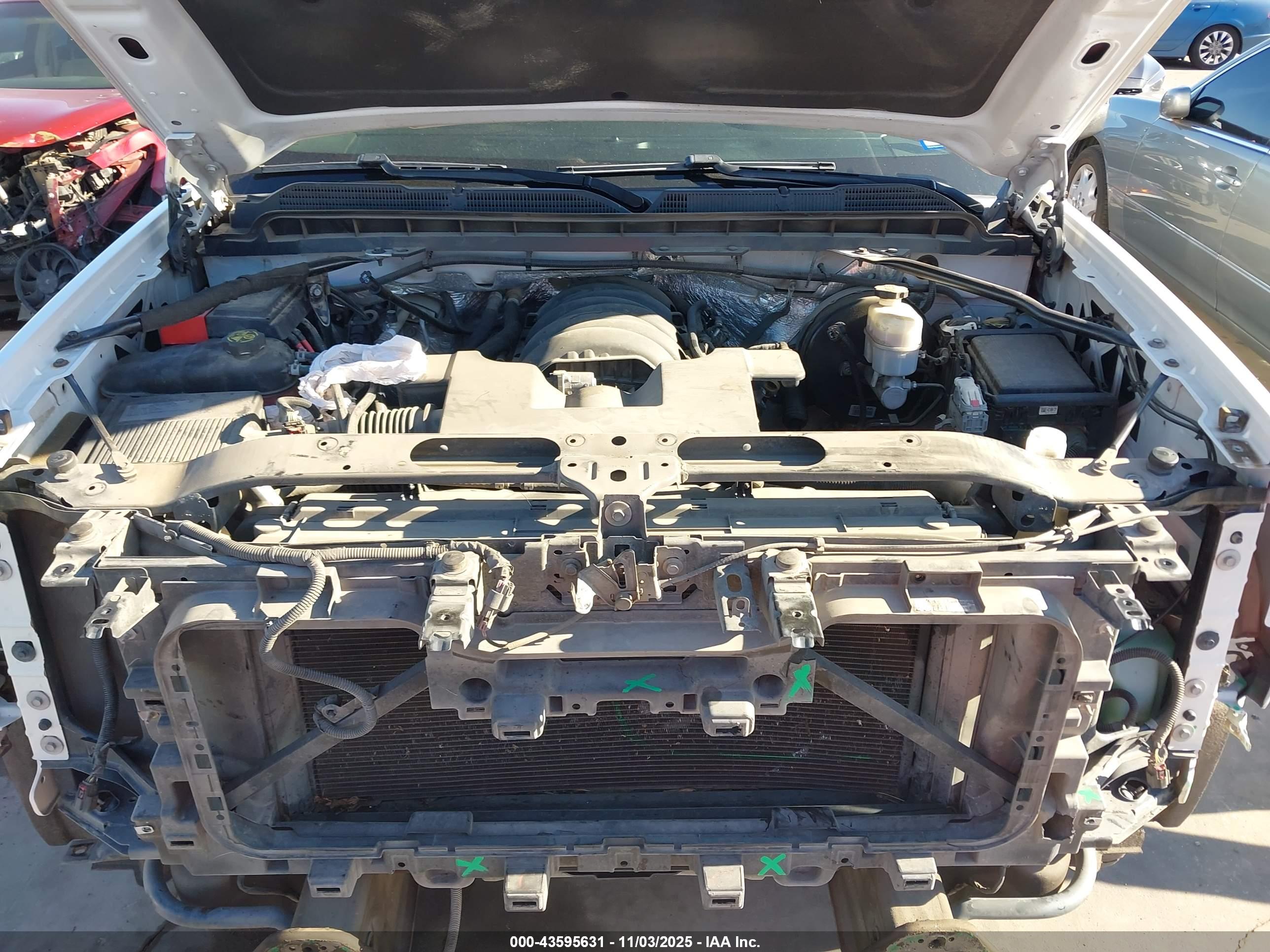 CHEVROLET SILVERADO image 10