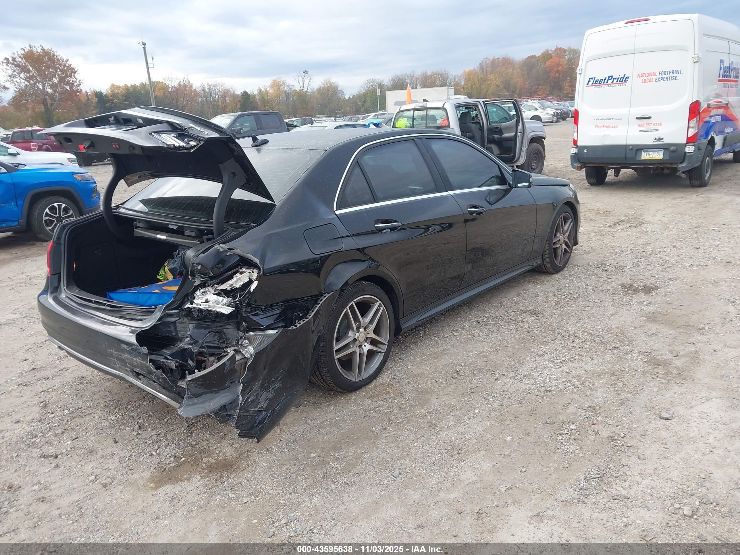 MERCEDES-BENZ E image 4