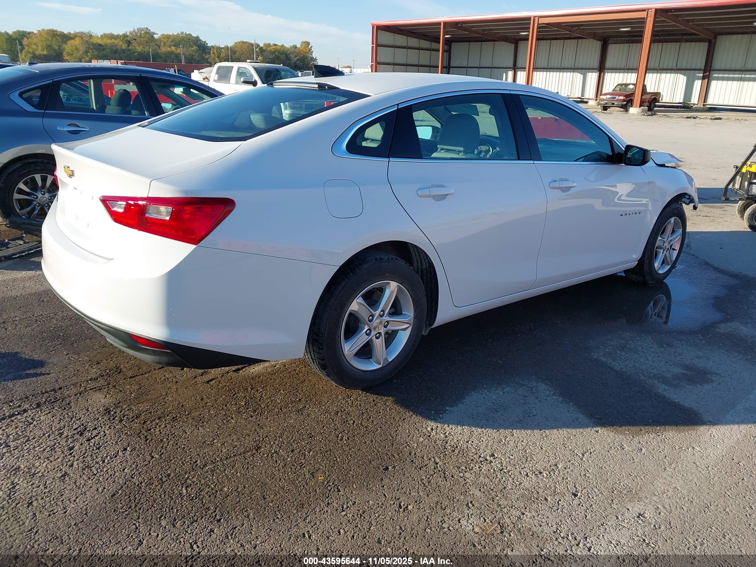 CHEVROLET MALIBU image 4