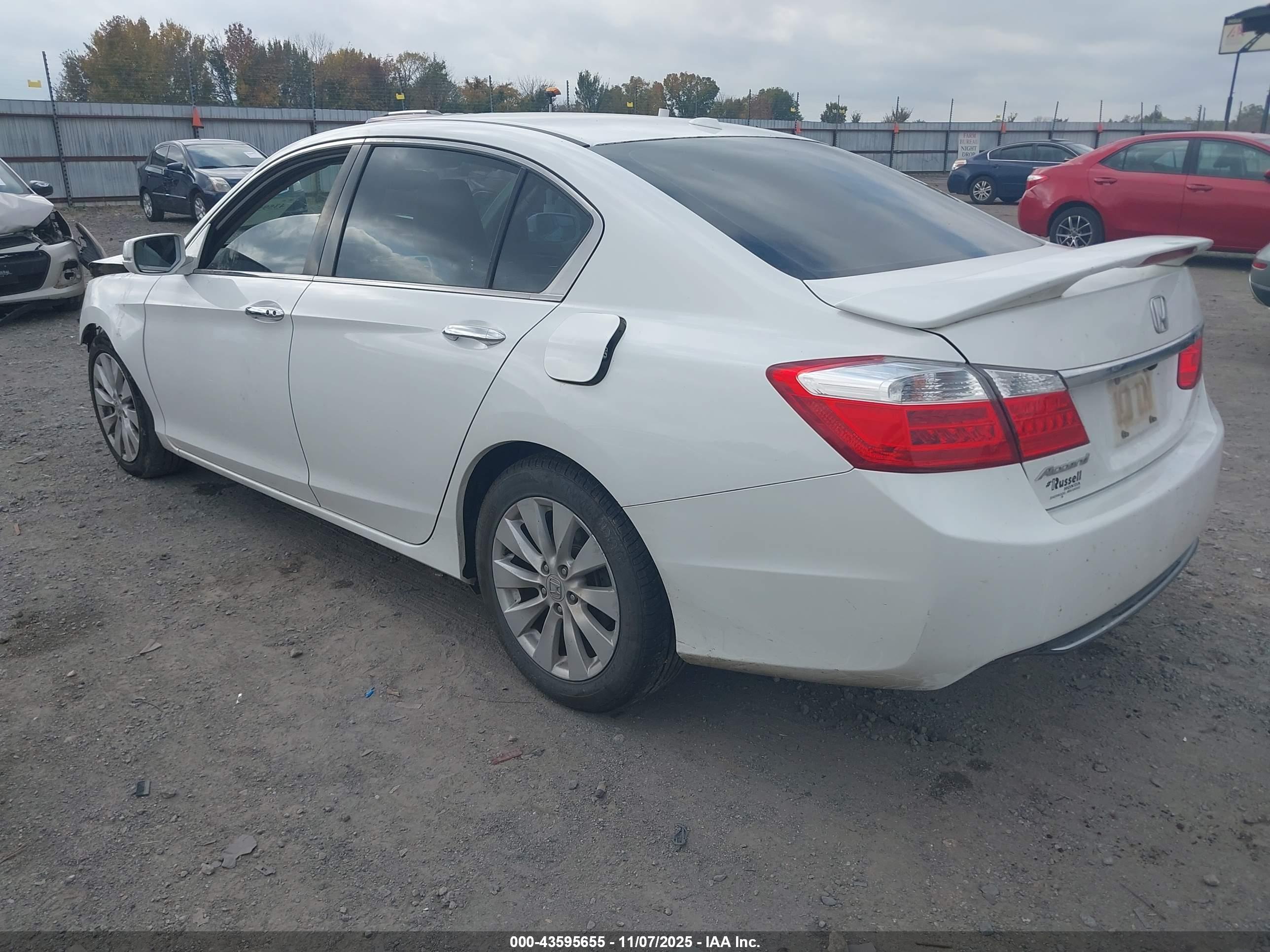 HONDA ACCORD image 3