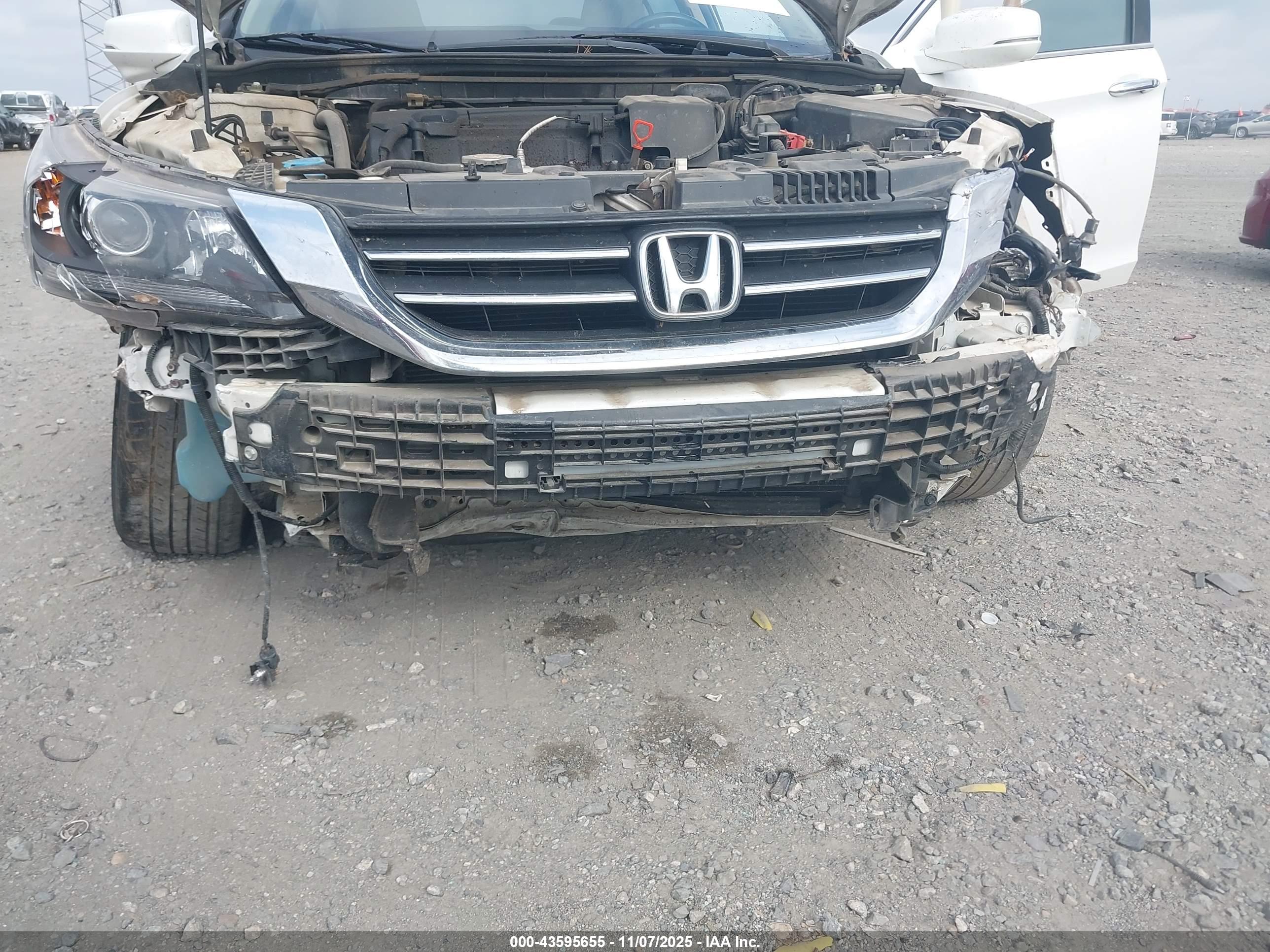HONDA ACCORD image 6