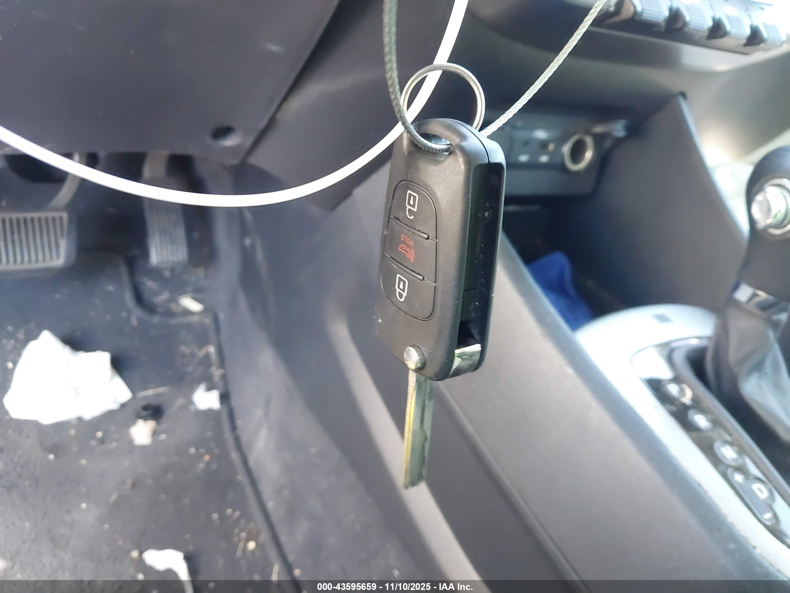 KIA RIO5 image 11
