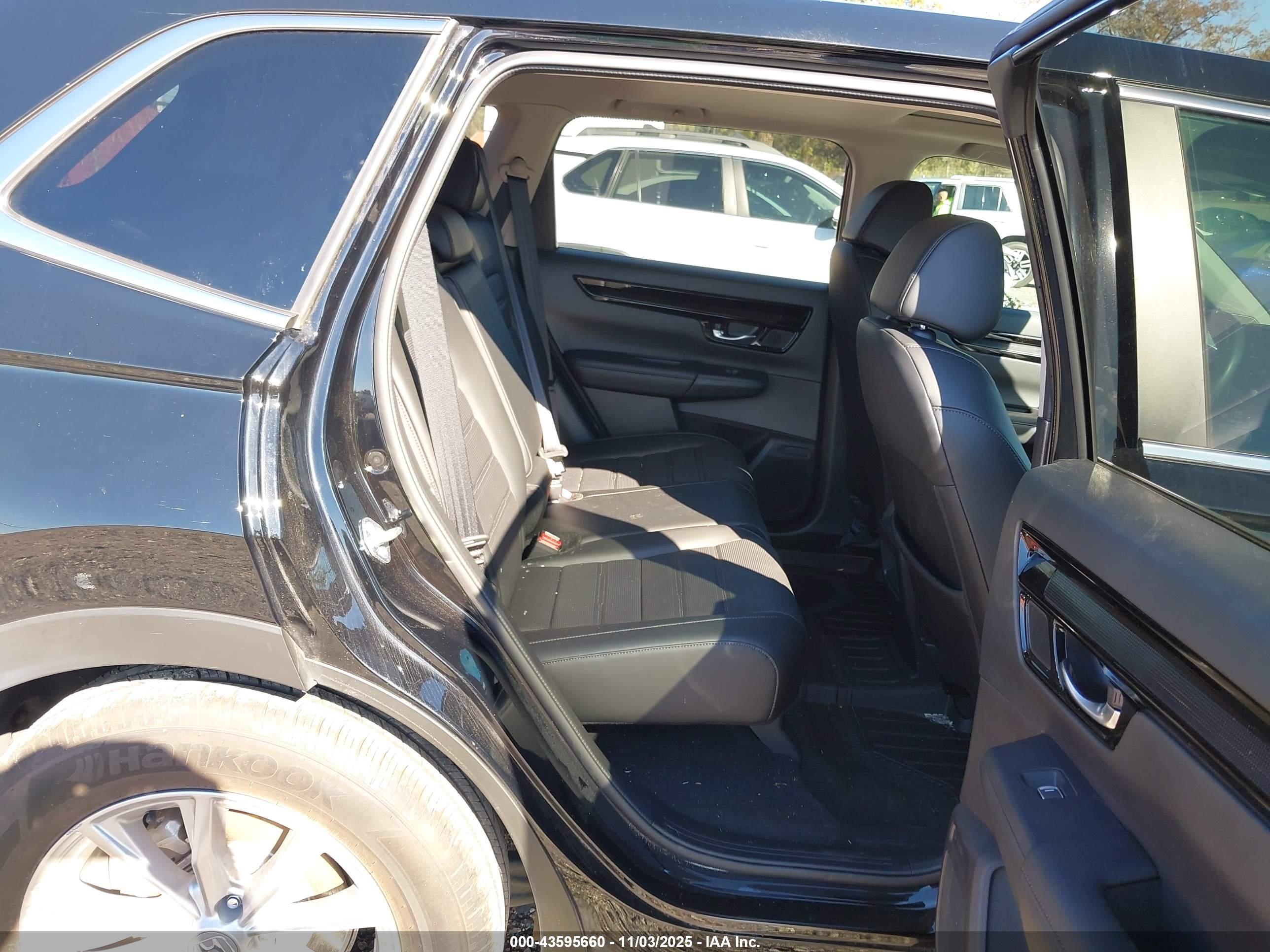 HONDA CR-V image 8