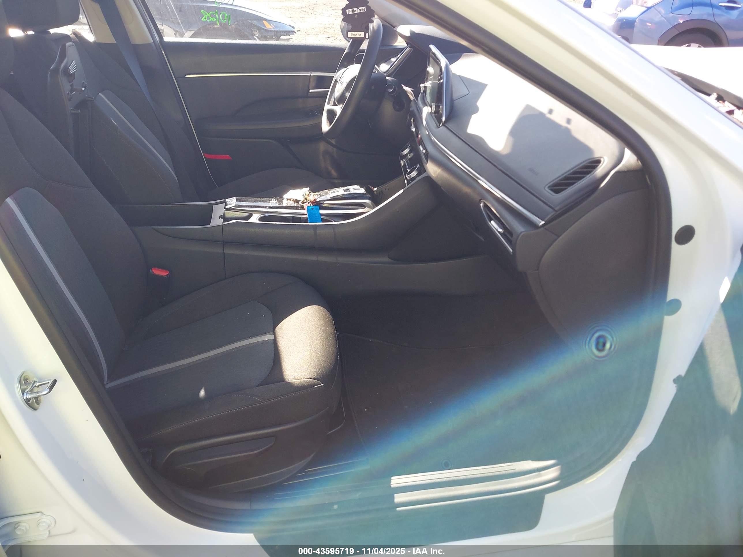 HYUNDAI SONATA image 5