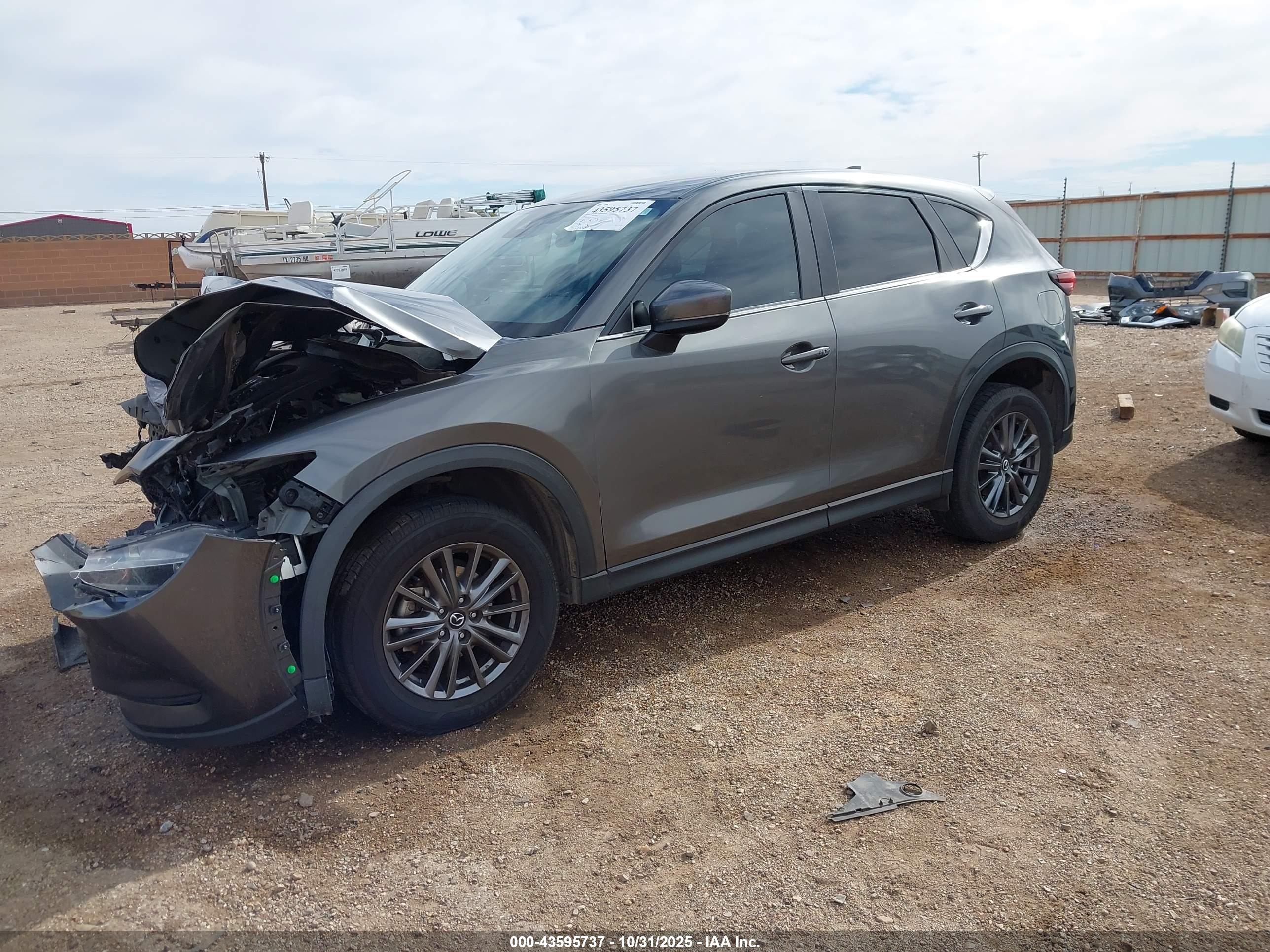 MAZDA CX-5 image 2