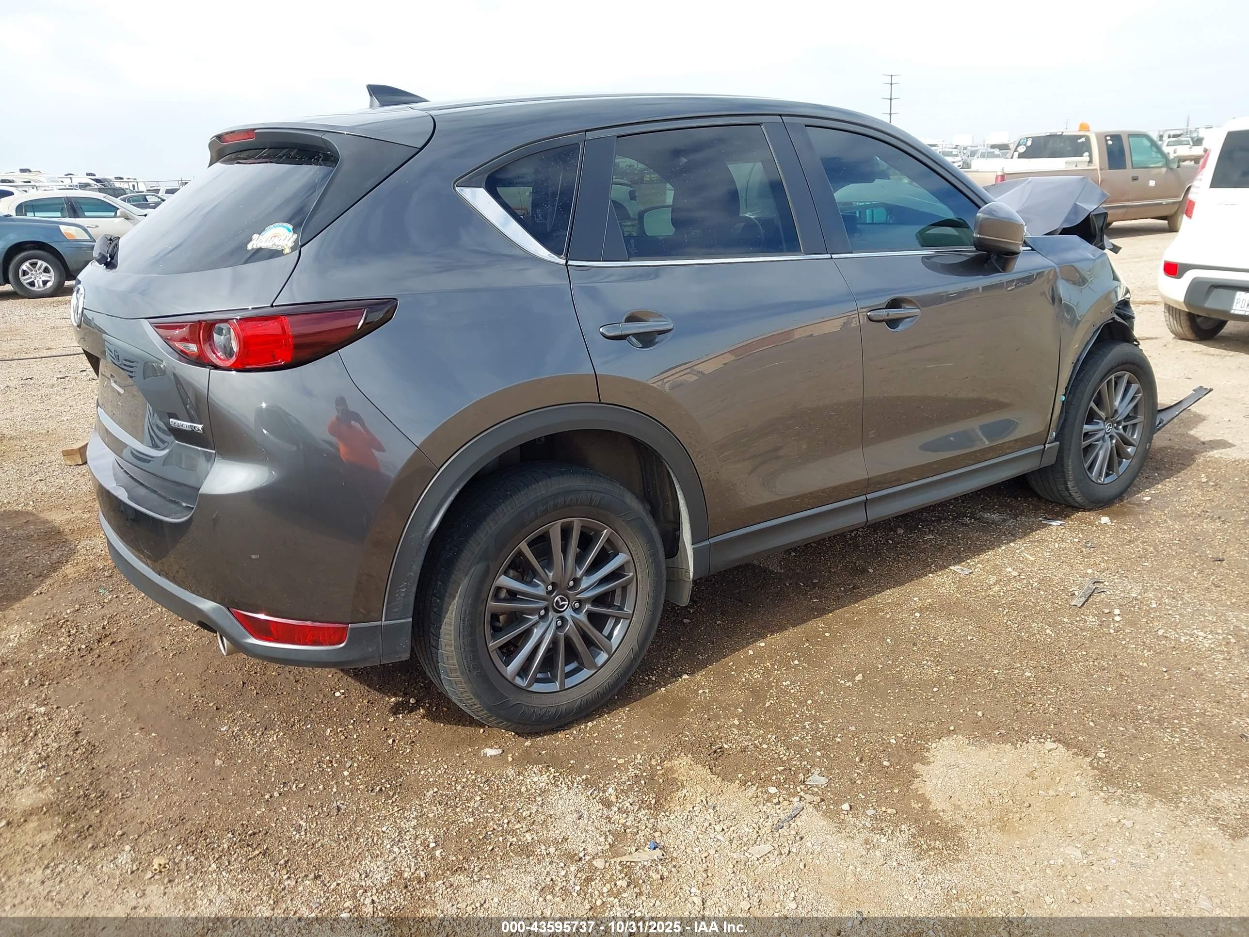 MAZDA CX-5 image 4