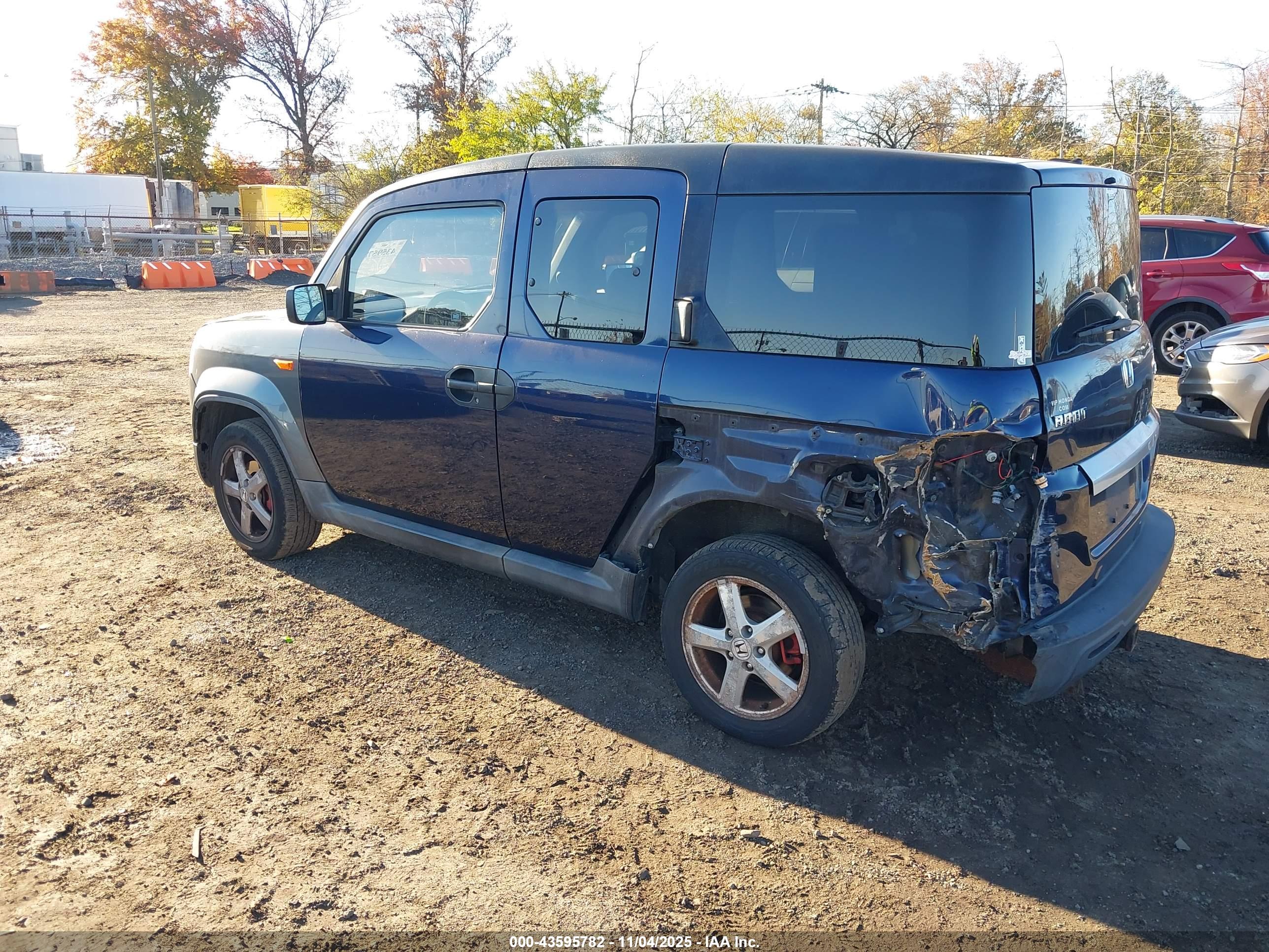HONDA ELEMENT image 3