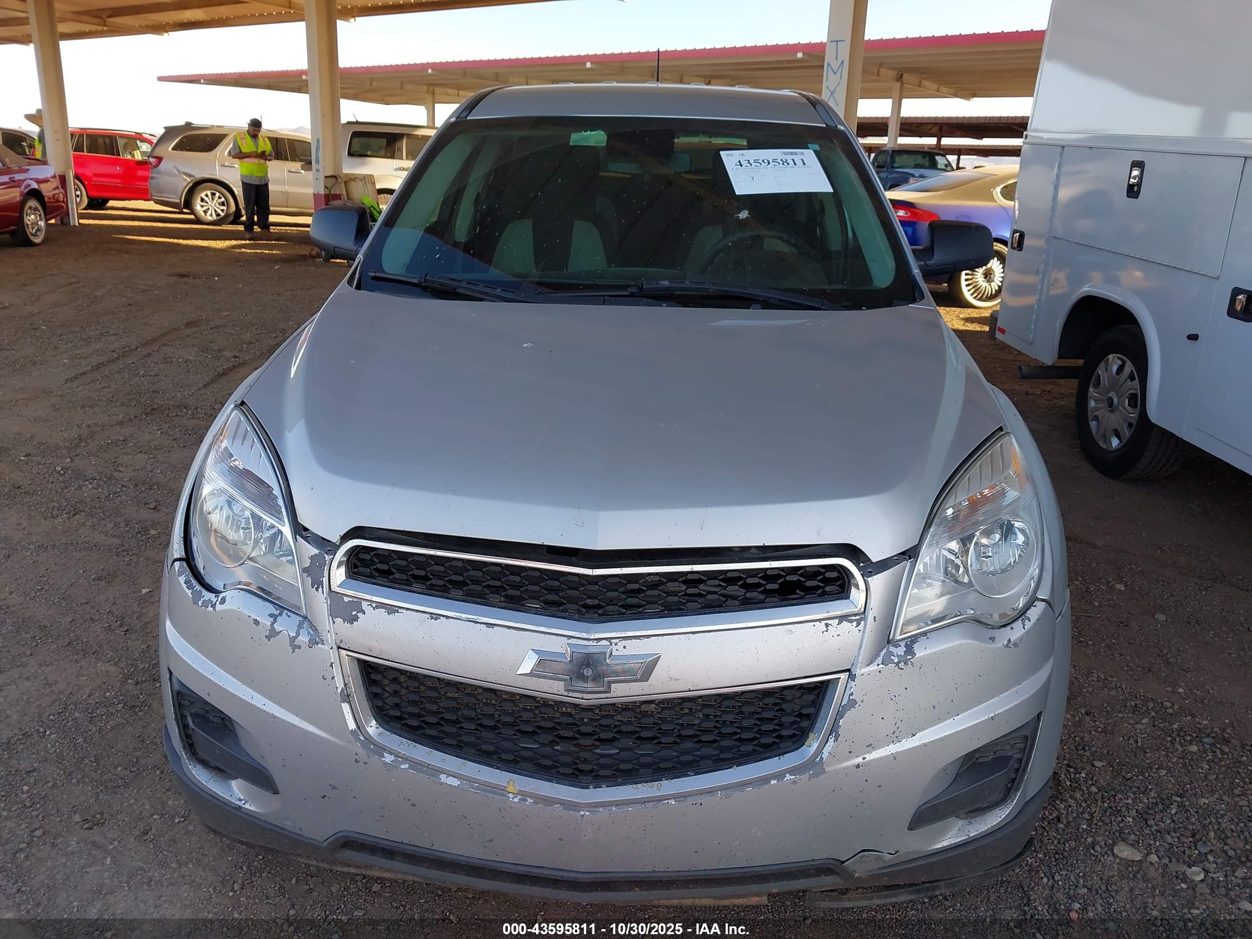 CHEVROLET EQUINOX image 6