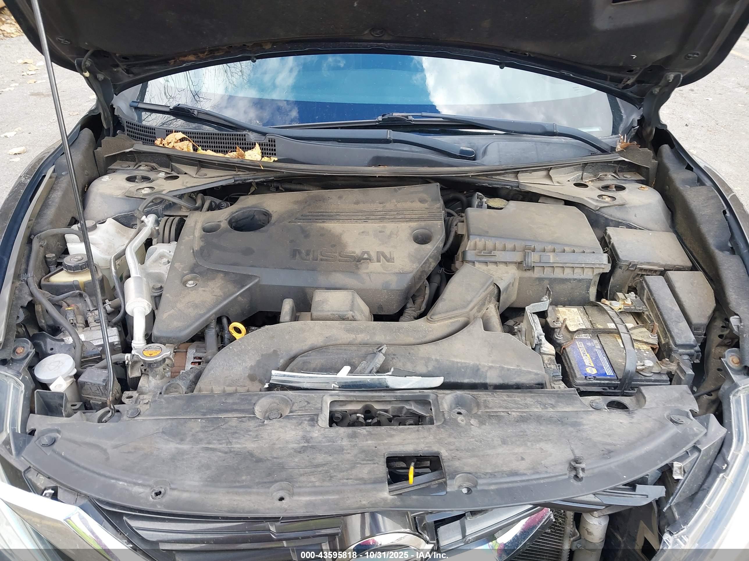 NISSAN ALTIMA image 10