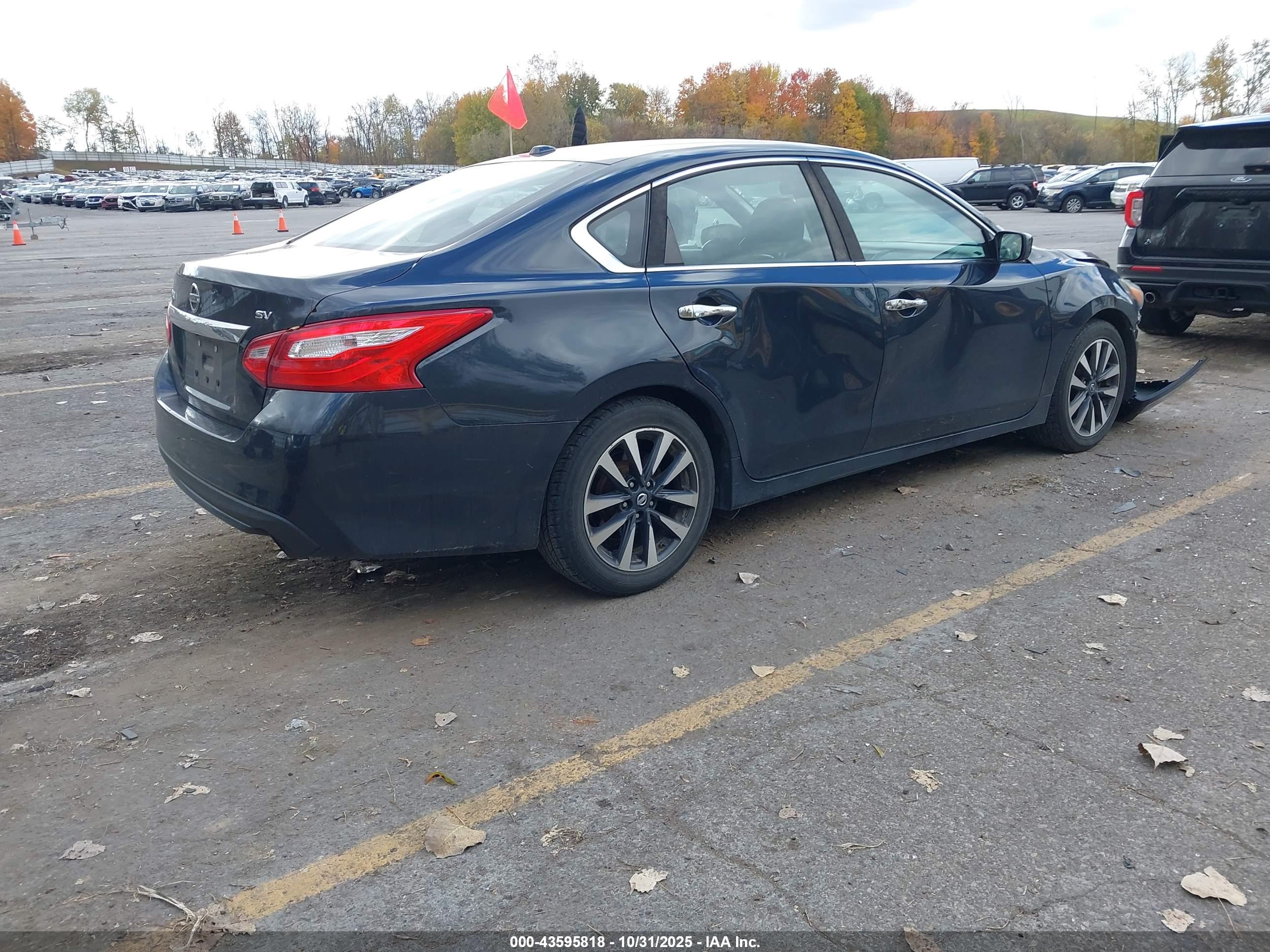 NISSAN ALTIMA image 4