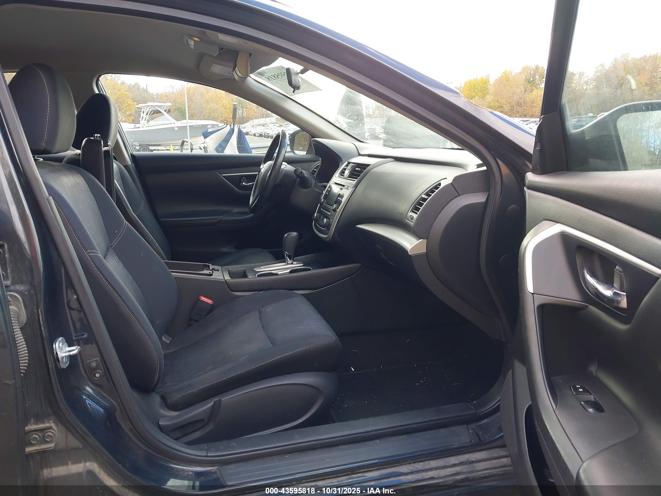 NISSAN ALTIMA image 5