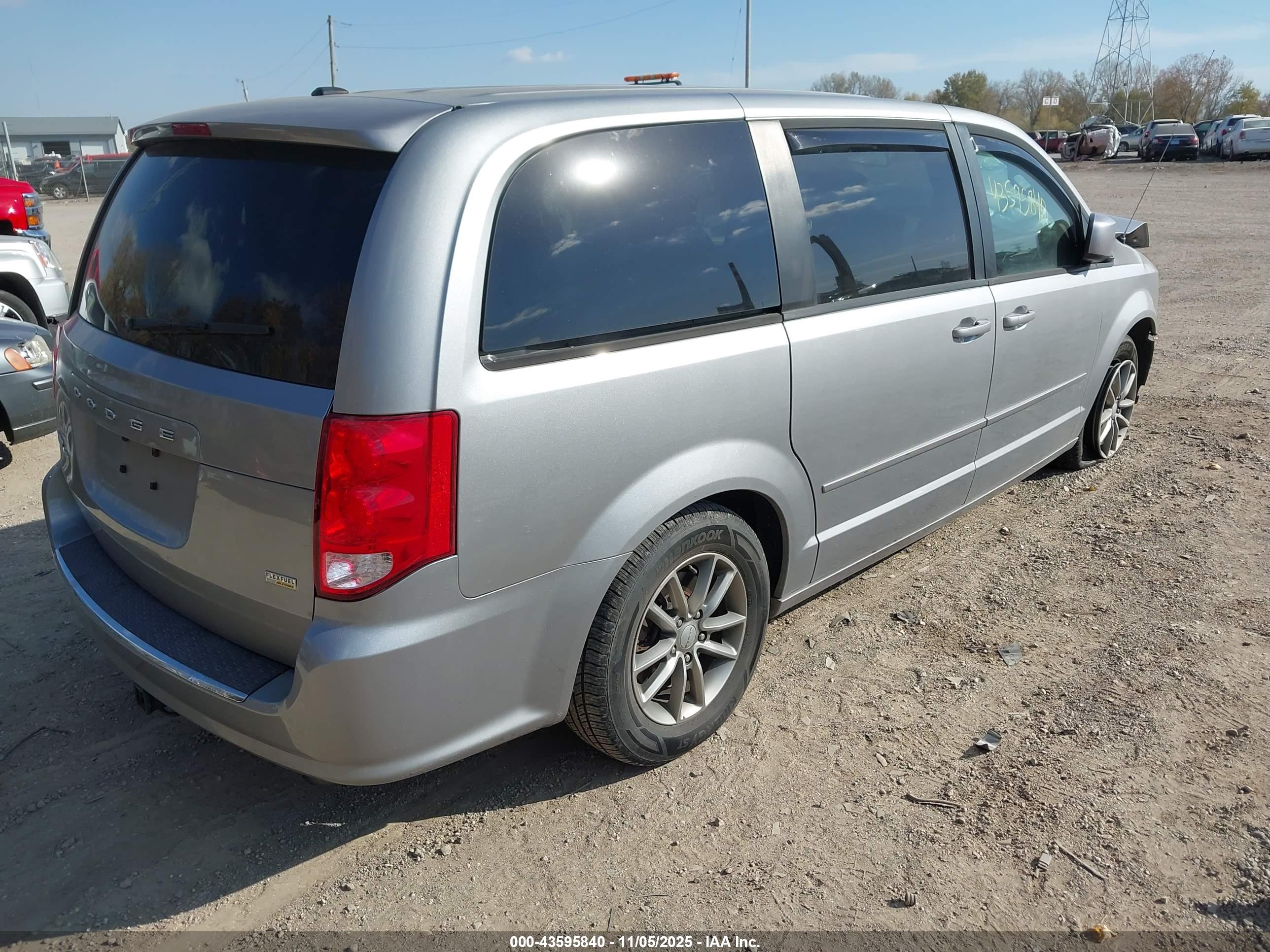 DODGE GRAND image 4