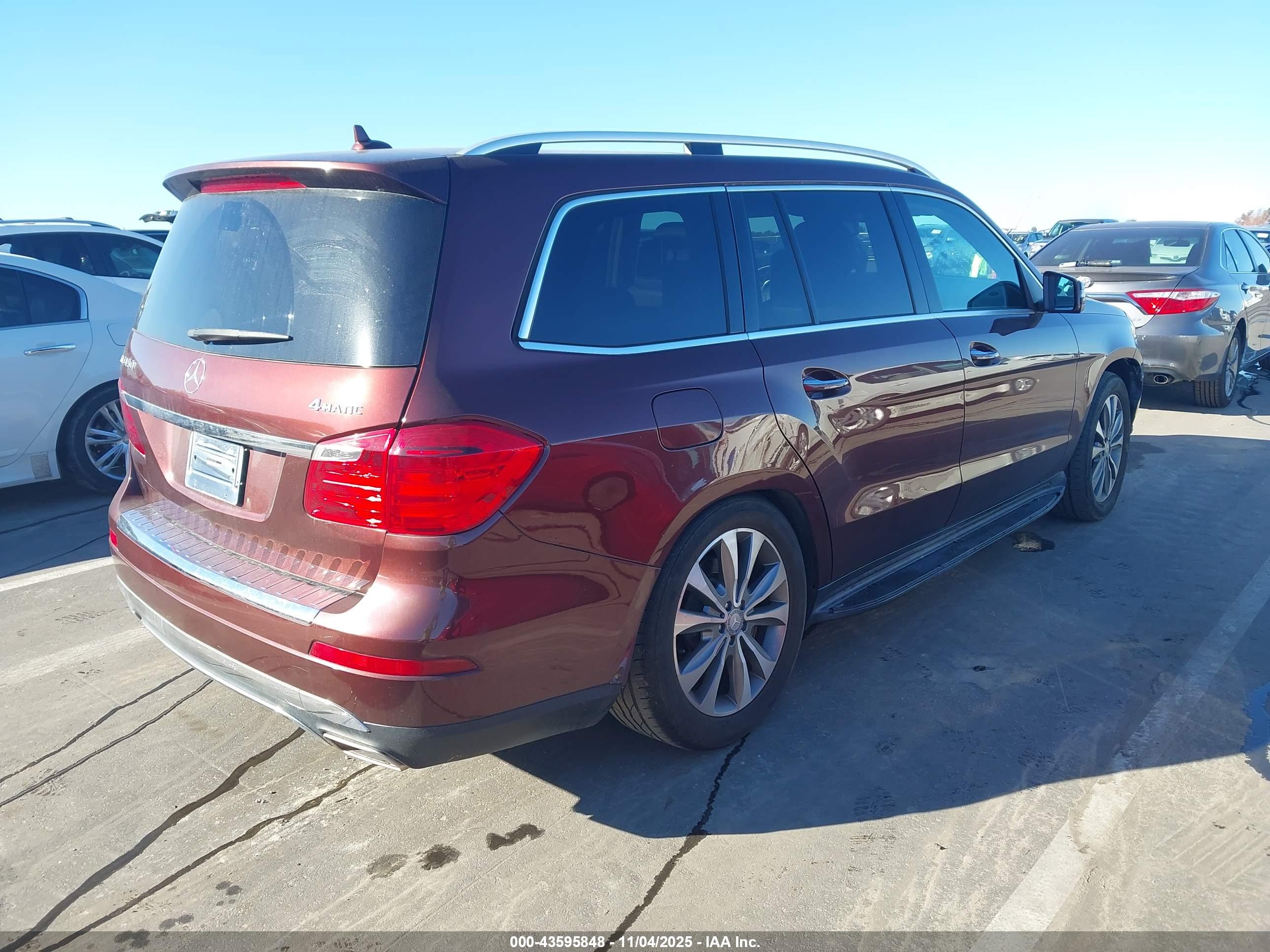 MERCEDES-BENZ GL image 4