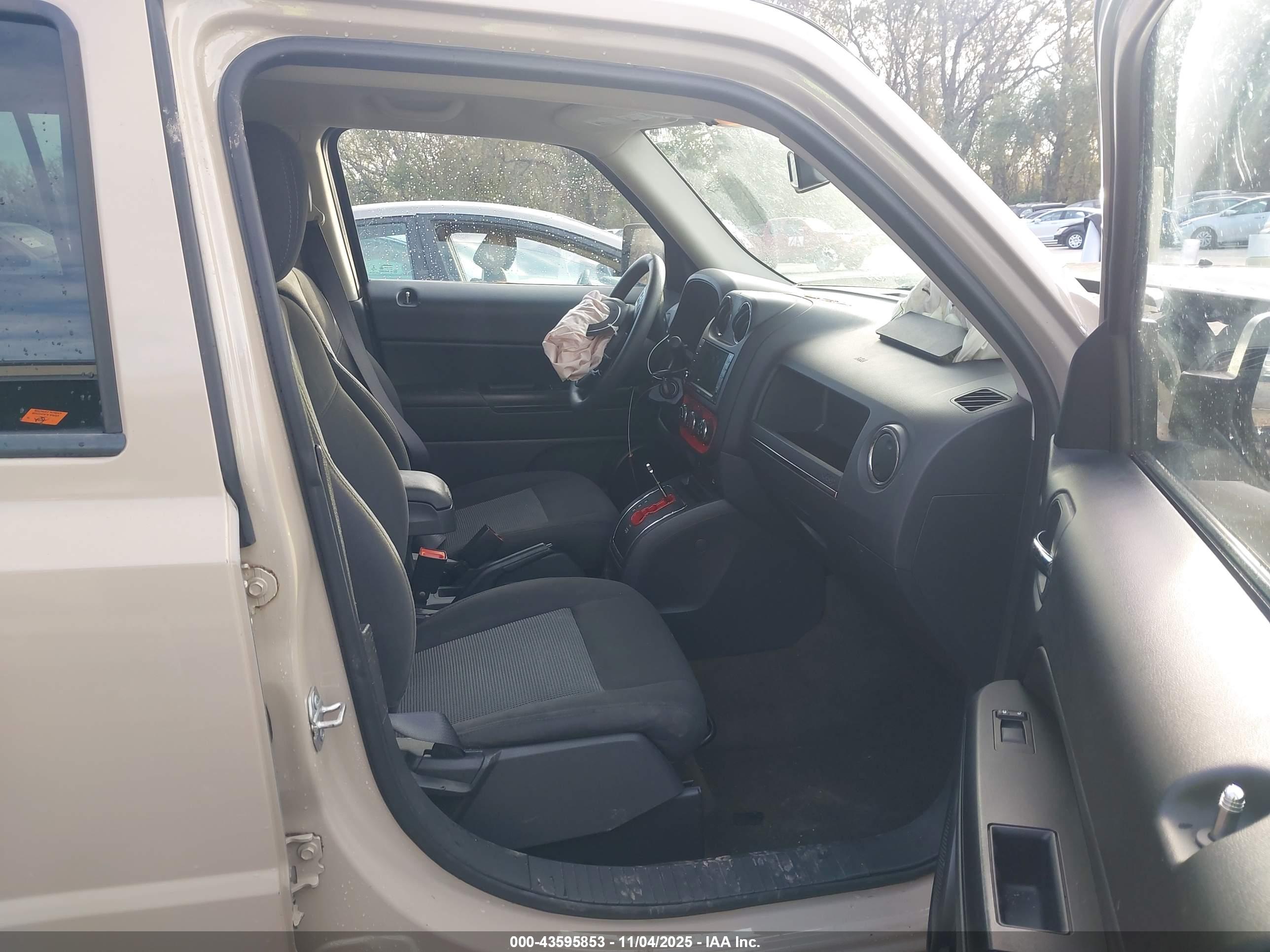 JEEP PATRIOT image 5