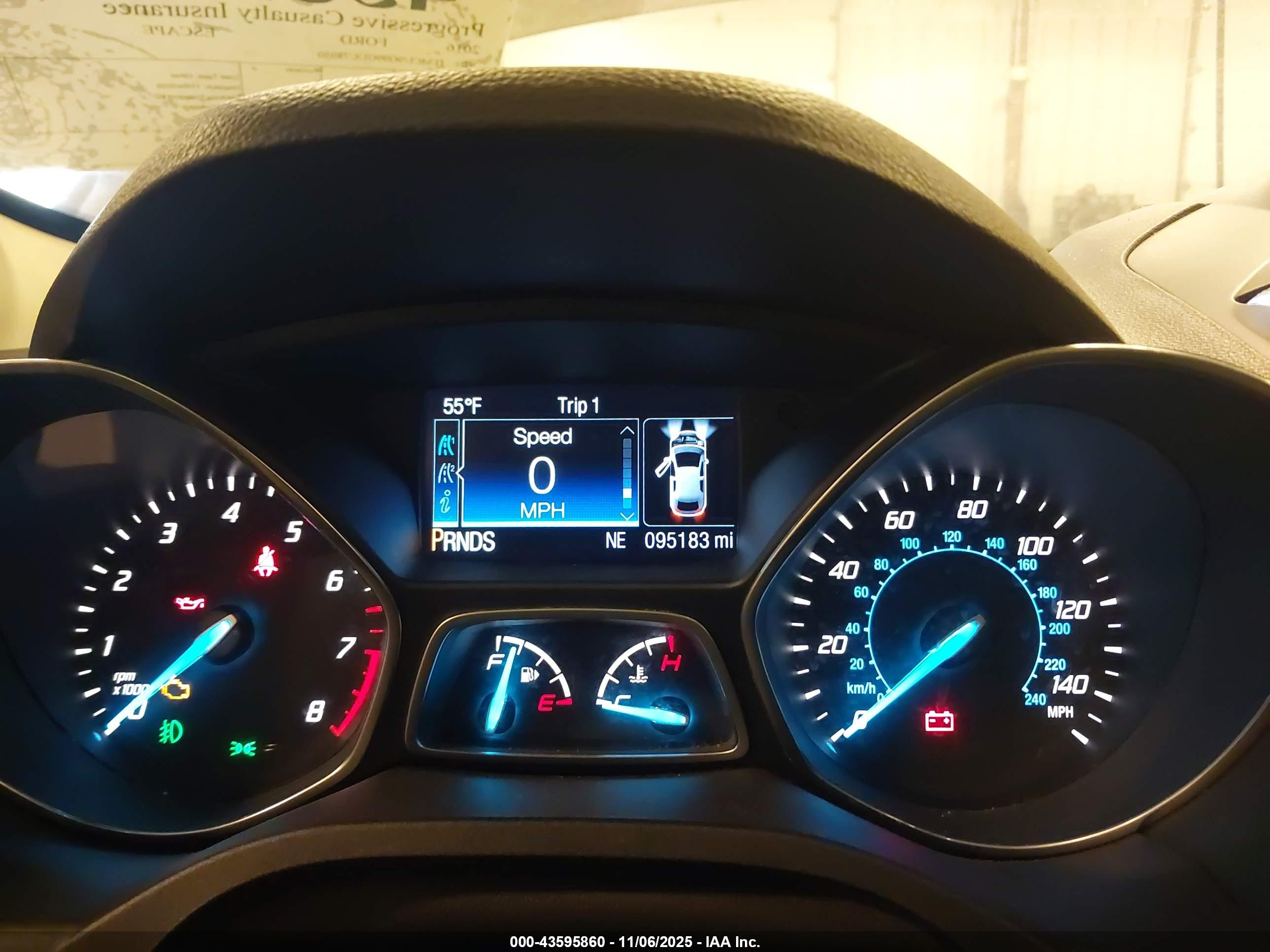 FORD ESCAPE image 7