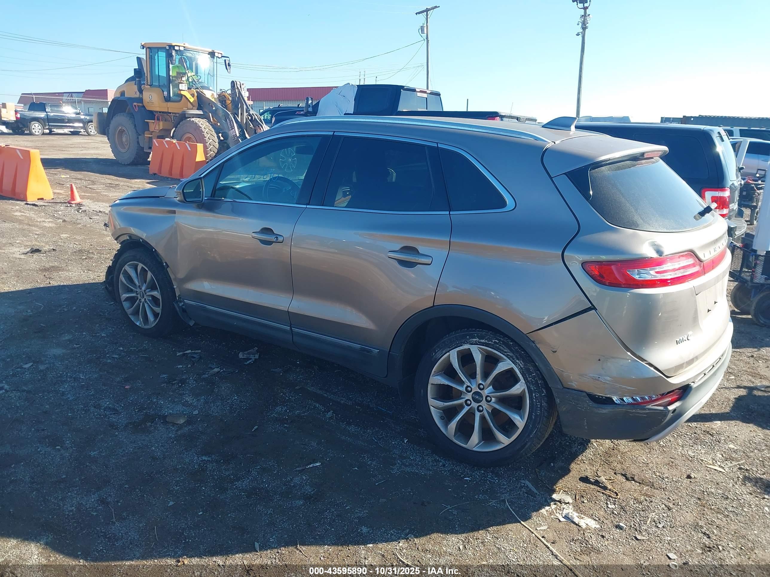 LINCOLN MKC image 3