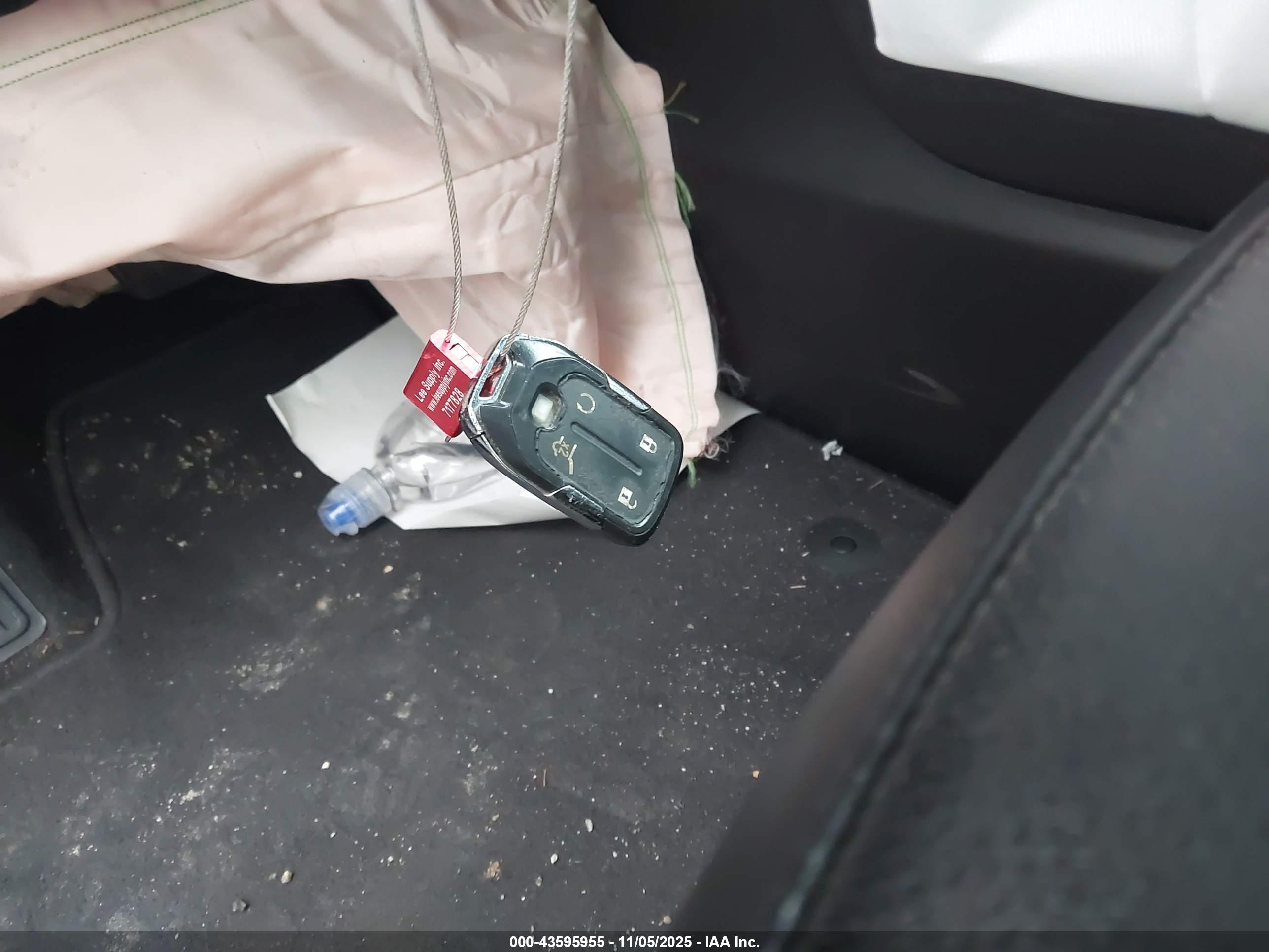 GMC ACADIA image 11