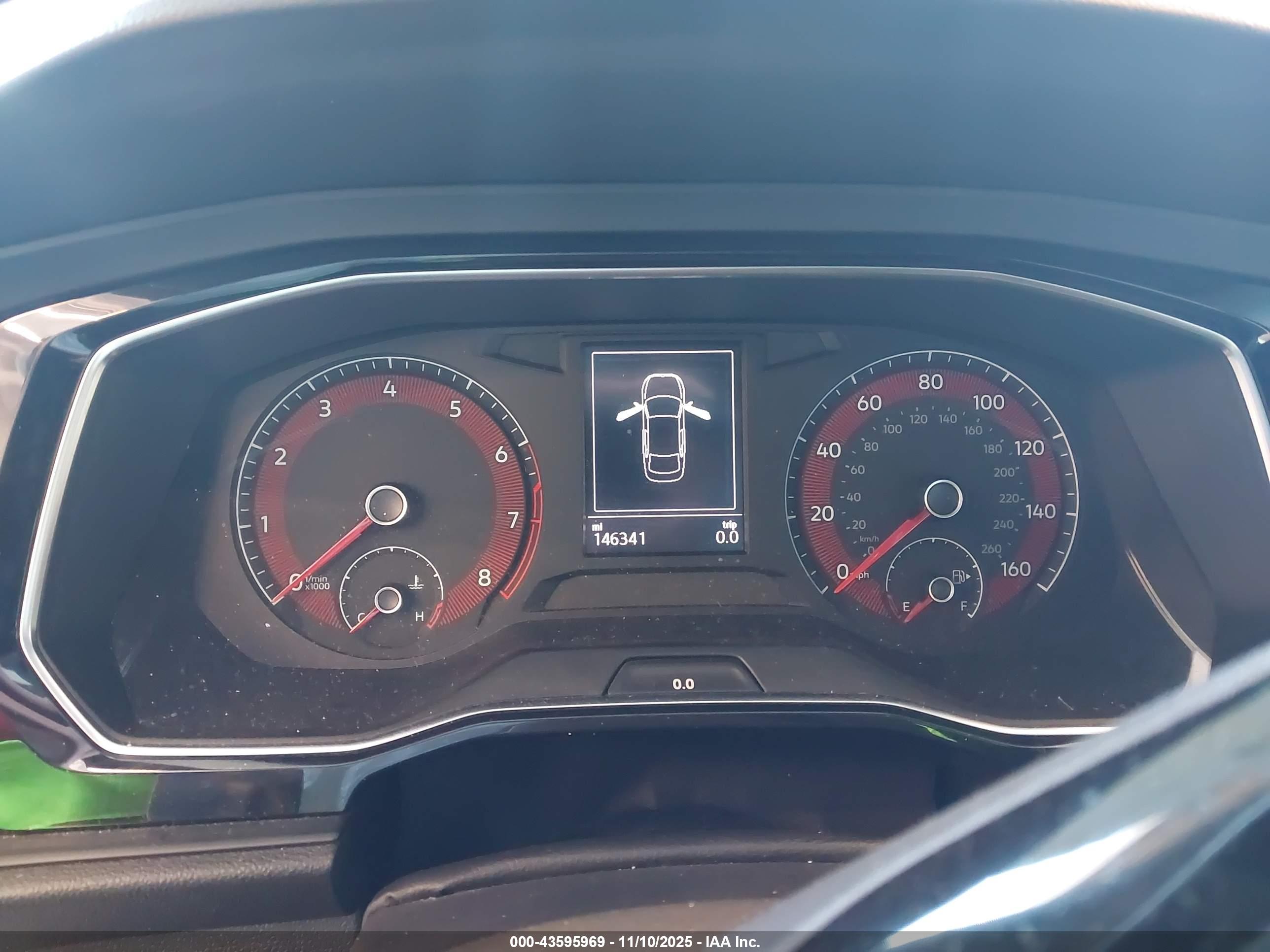VOLKSWAGEN JETTA image 7