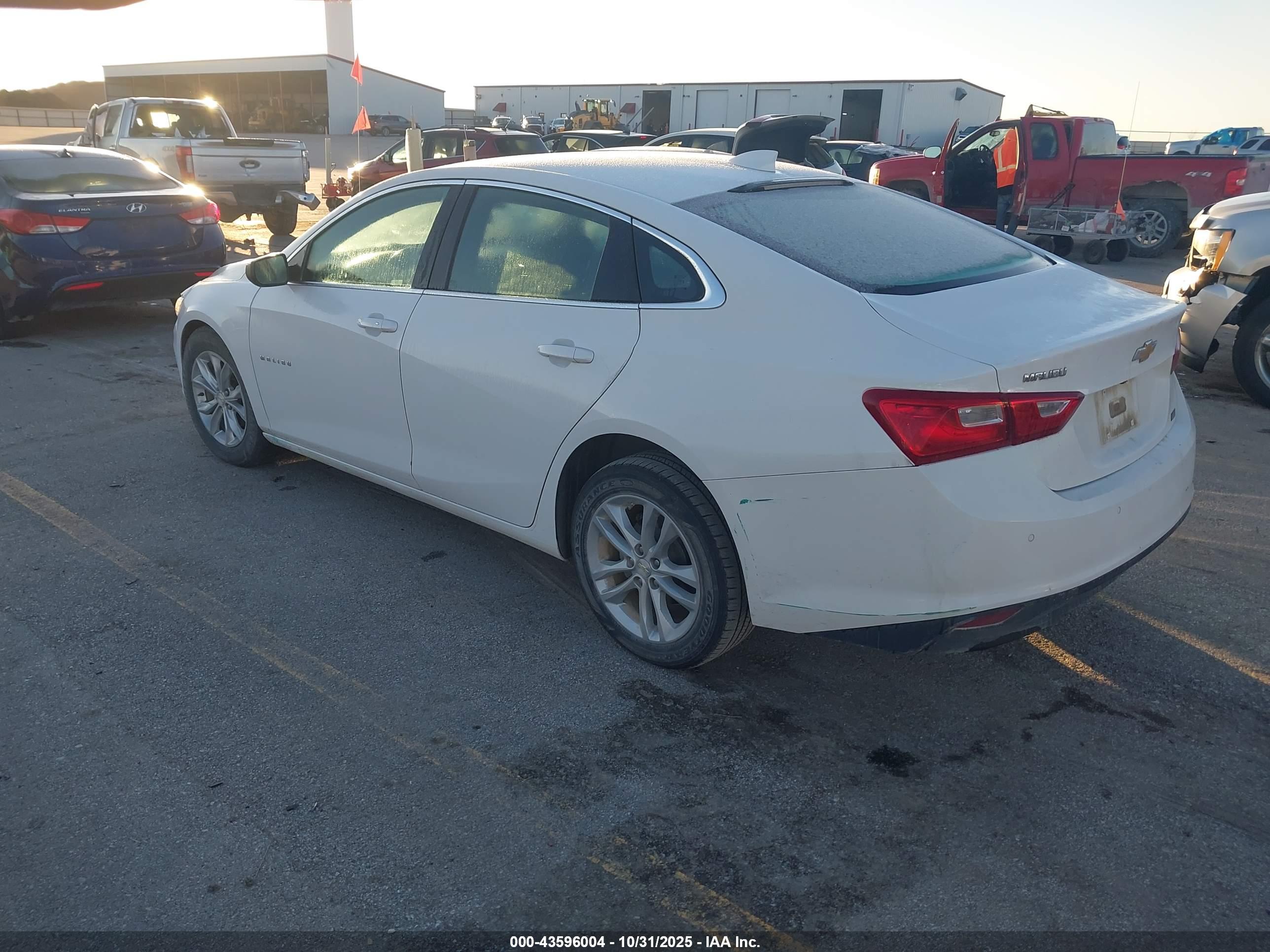 CHEVROLET MALIBU image 3