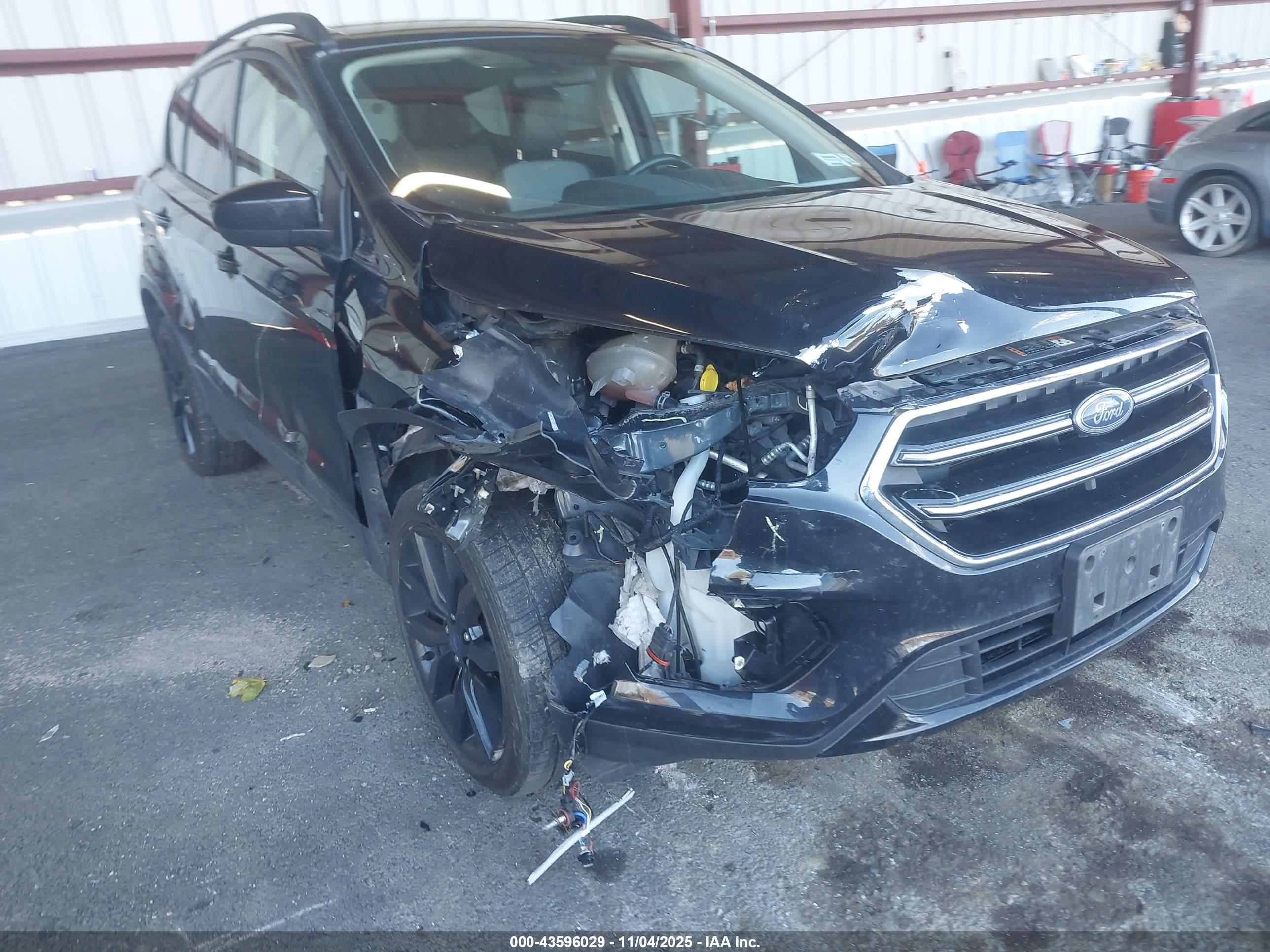 FORD ESCAPE image 6