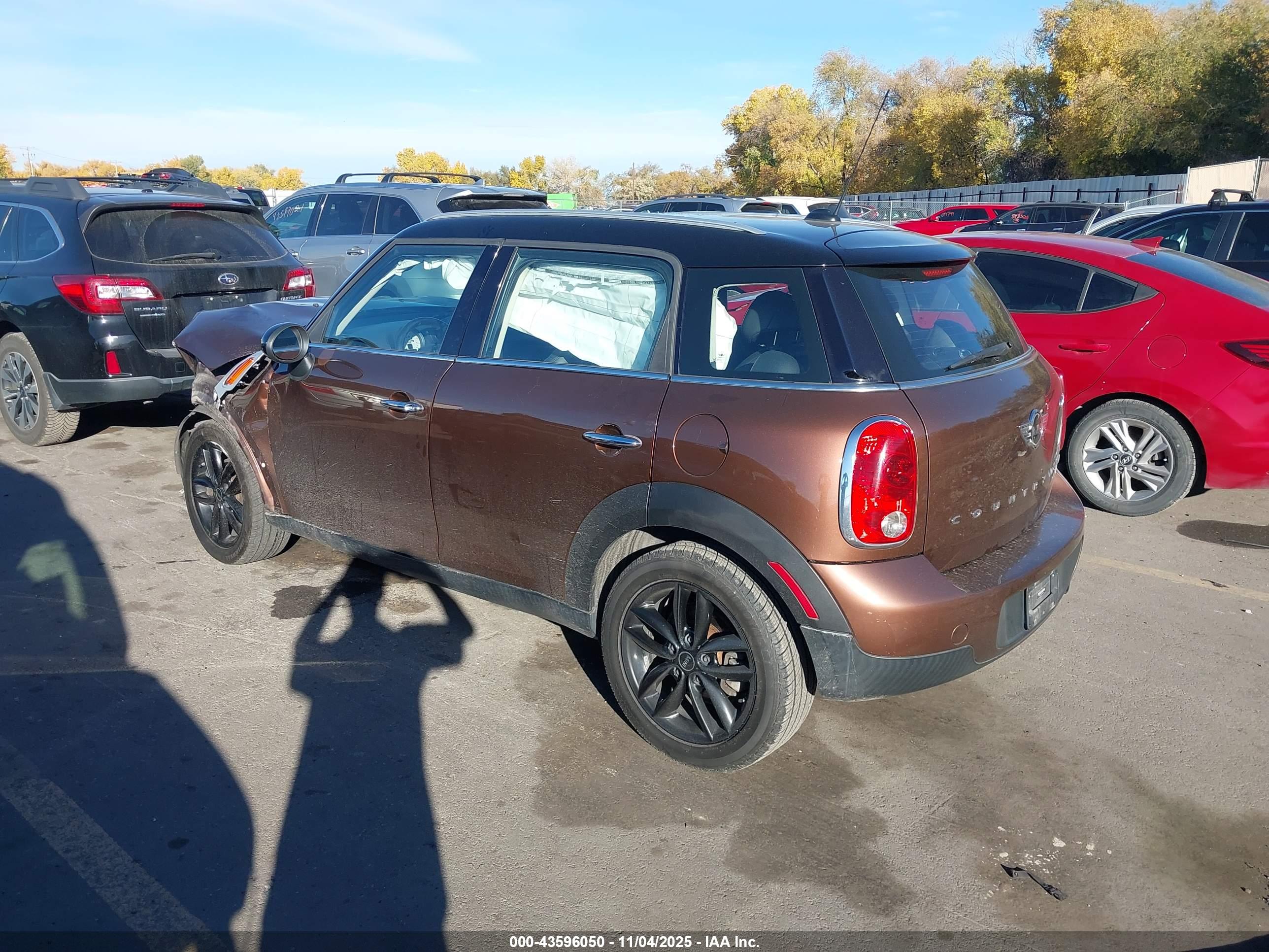 MINI COUNTRYMAN image 3