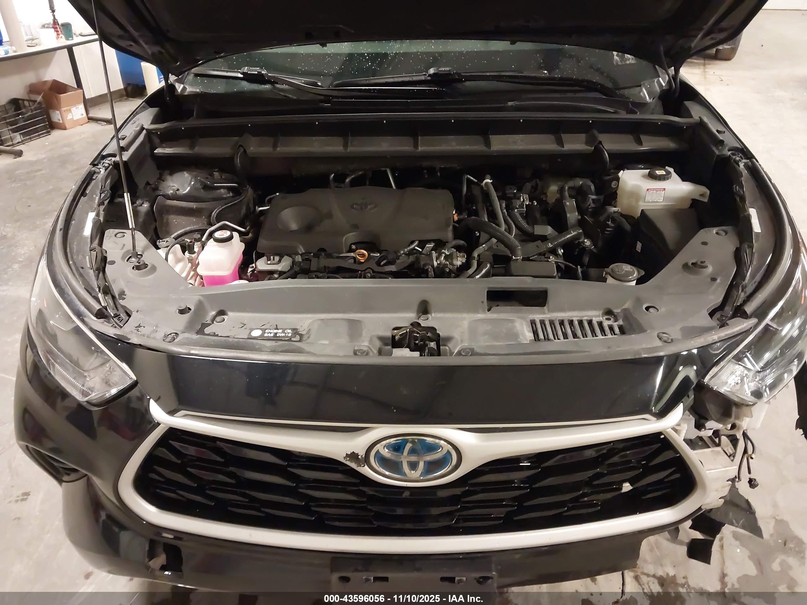 TOYOTA HIGHLANDER image 10