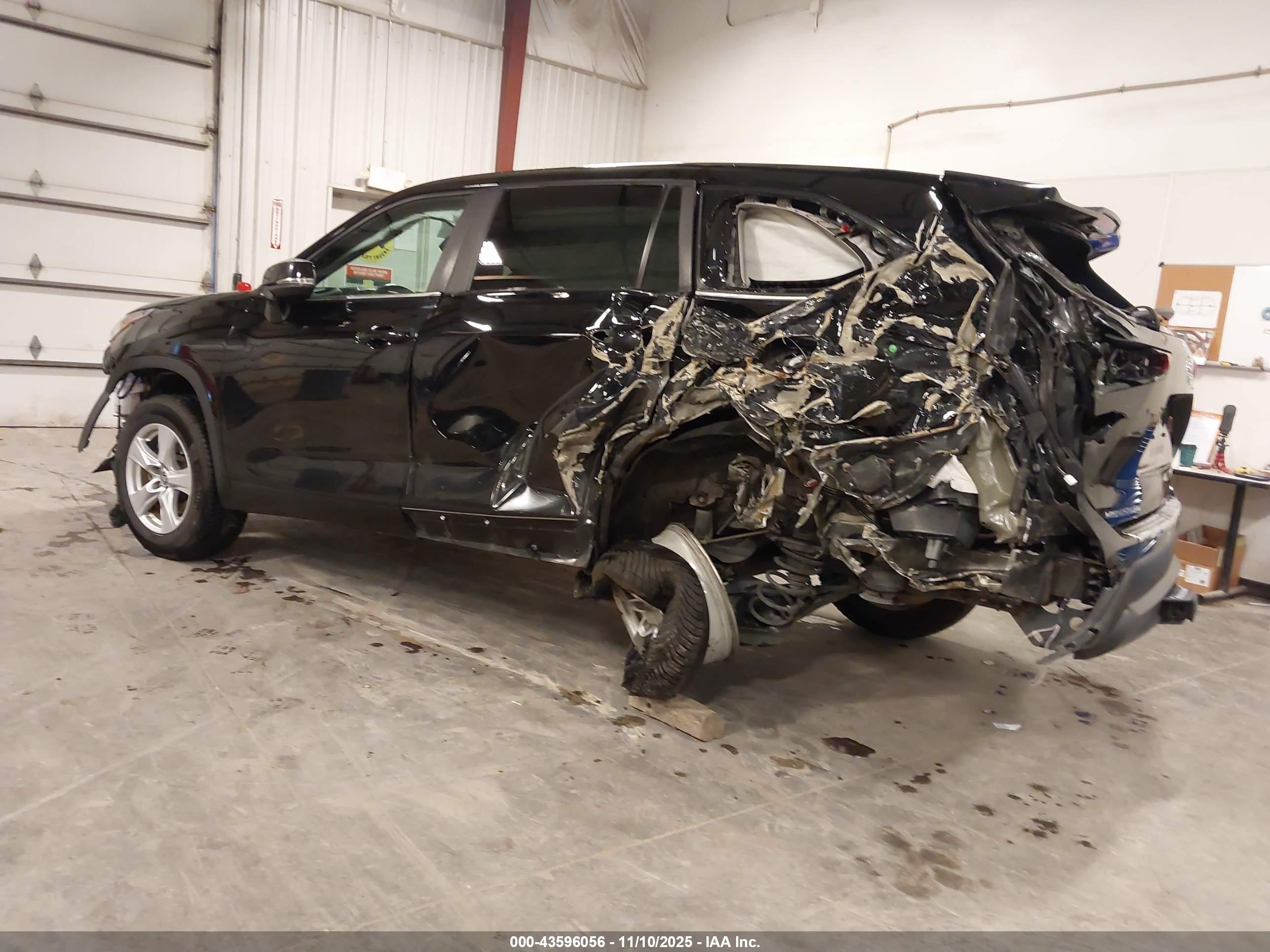 TOYOTA HIGHLANDER image 3