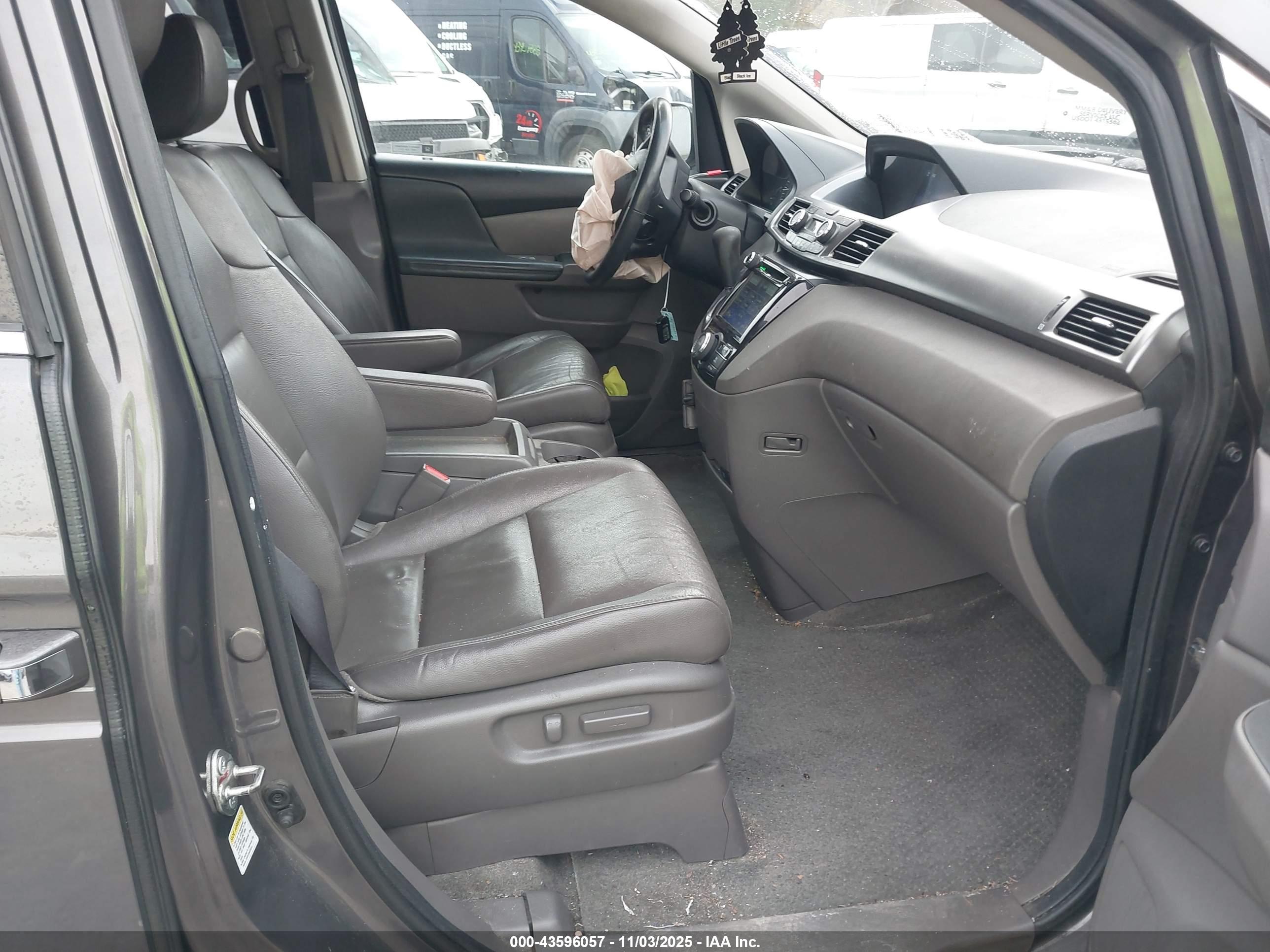 HONDA ODYSSEY image 5